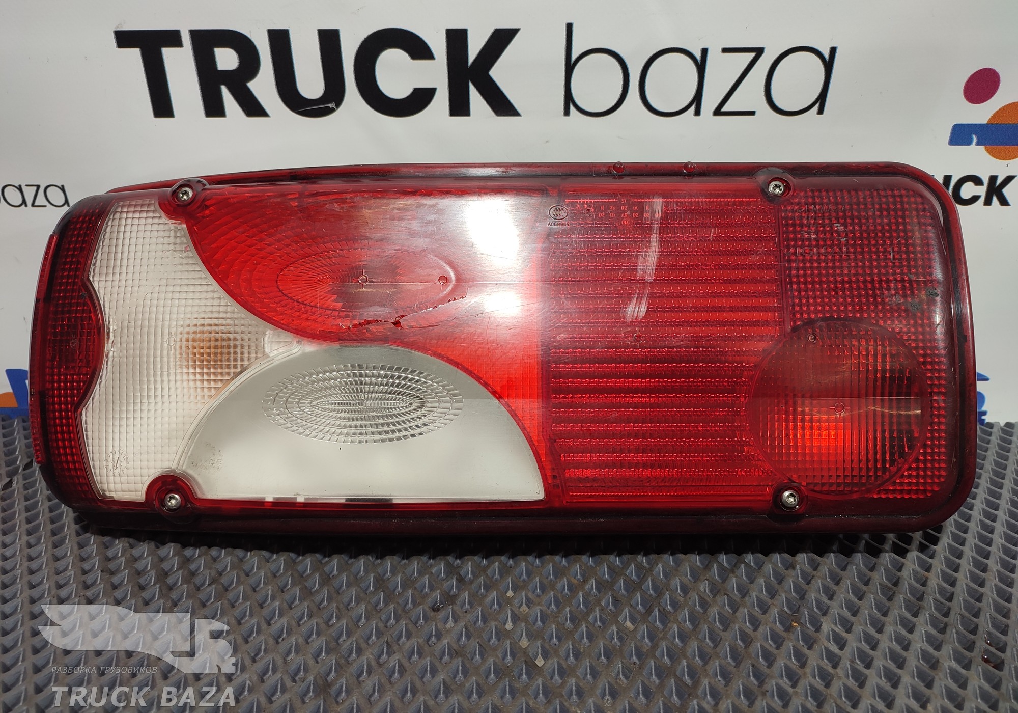 81252256544 Фонарь задний левый для Man TGS I (с 2007)