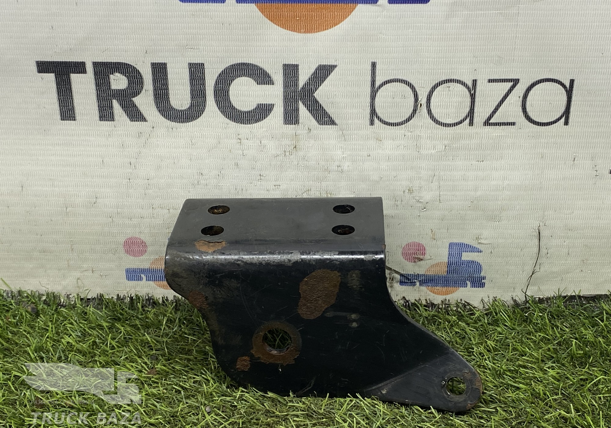 81417202783 Кронштейн торсиона кабины левый для Man TGA