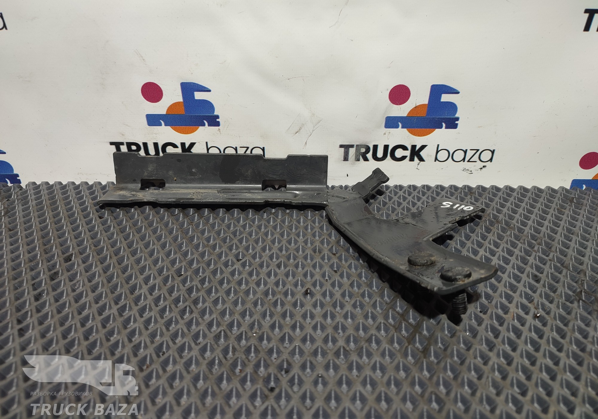 2900009 Кронштейн проводки для Scania 6-series R (с 2016)