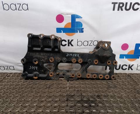DZ97319800012 Кронштейн рессоры передней правый для Shacman X3000 (с 2014)