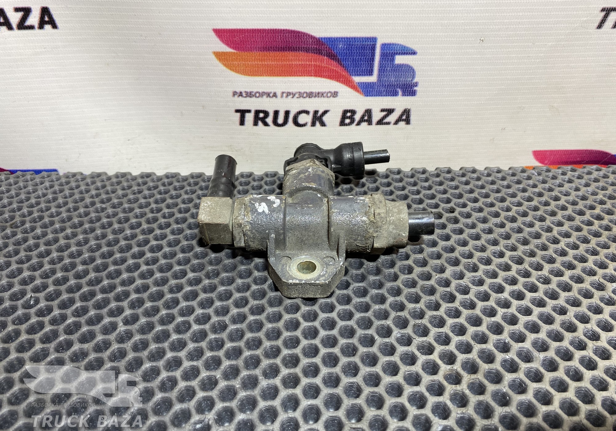 1377786 Блок распределения для Daf CF