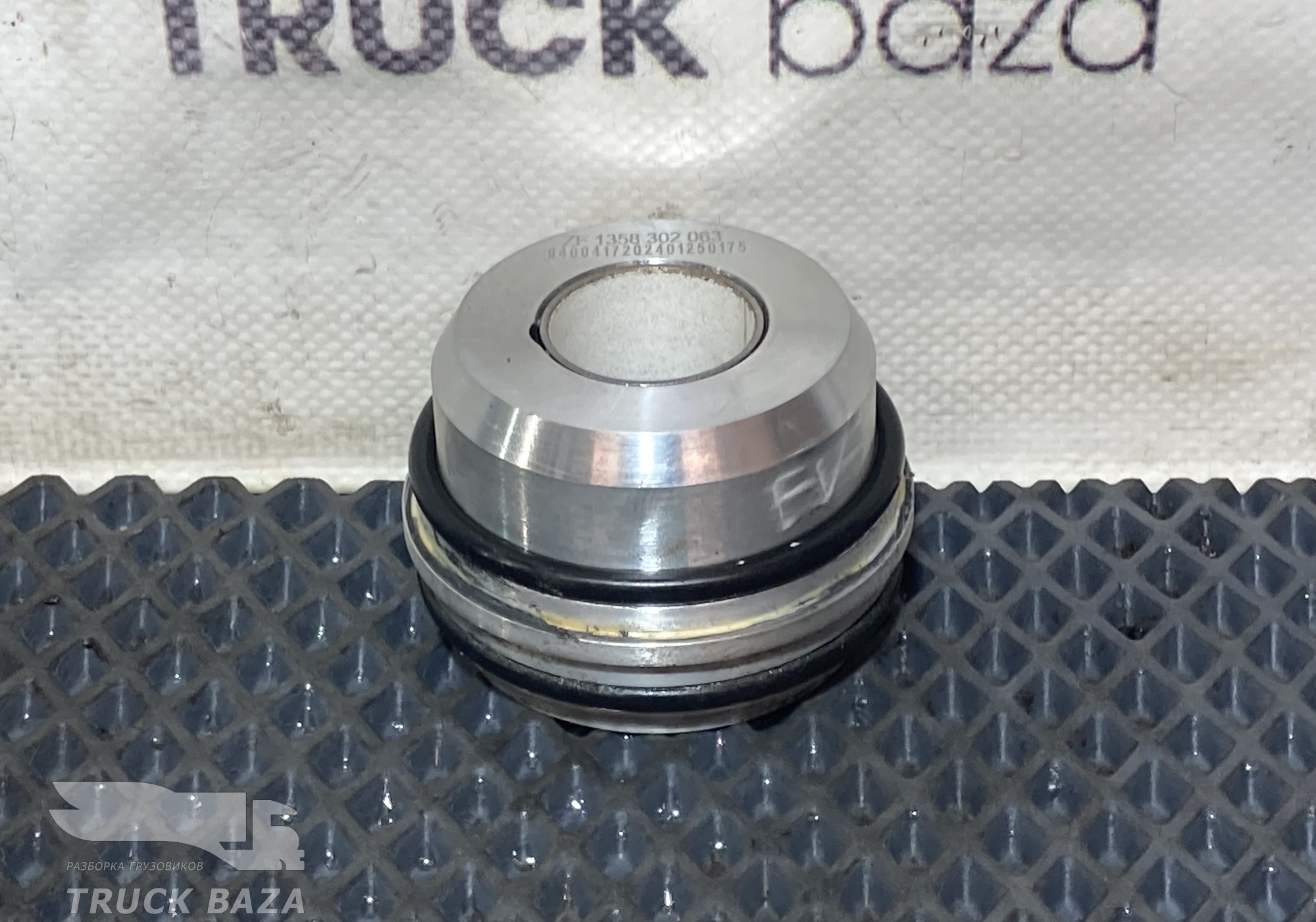 1358302063 Крышка АКПП 12 TX 2620 TD для Faw J7 (с 2018)