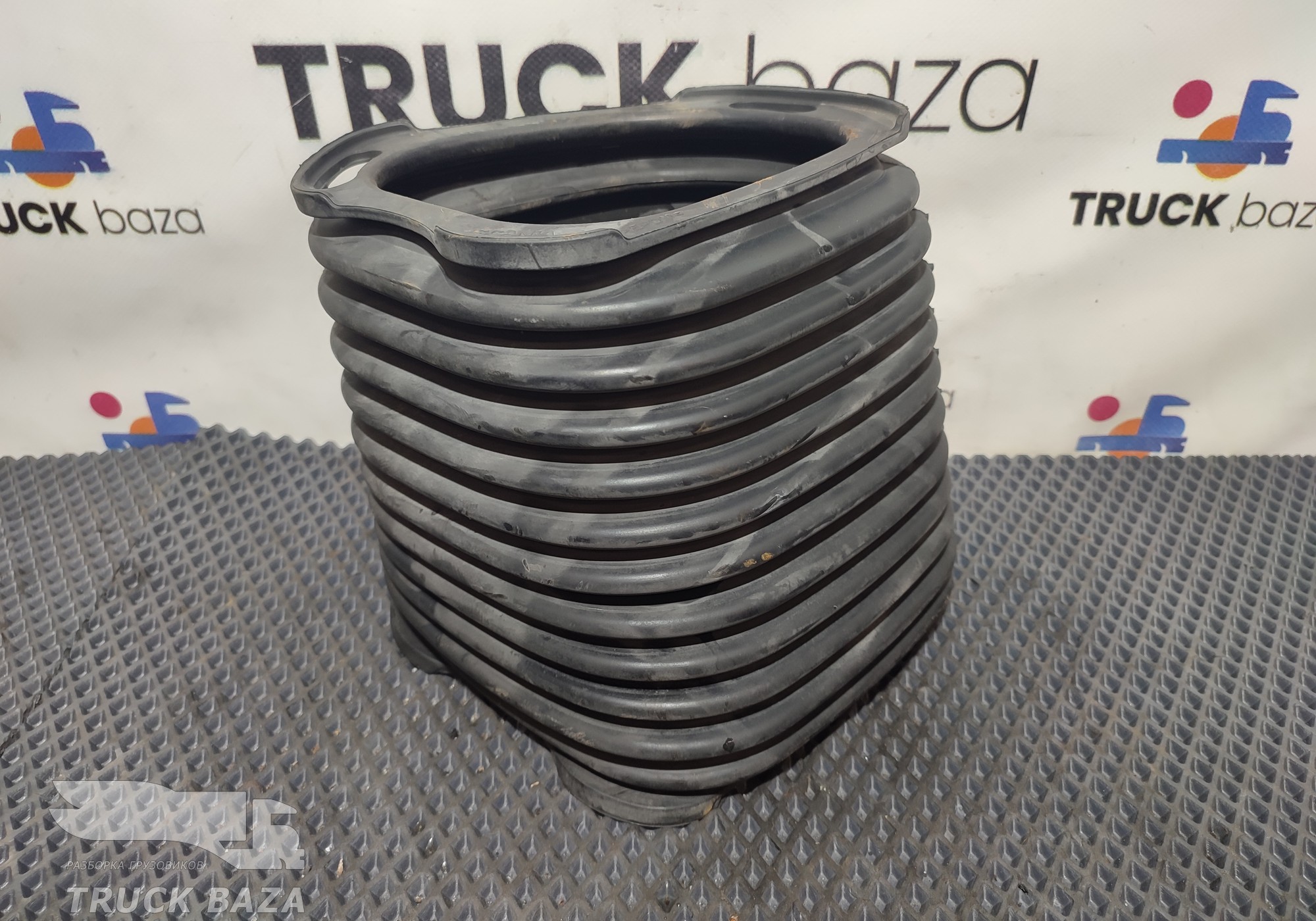 1750546 Гофра воздухозаборника