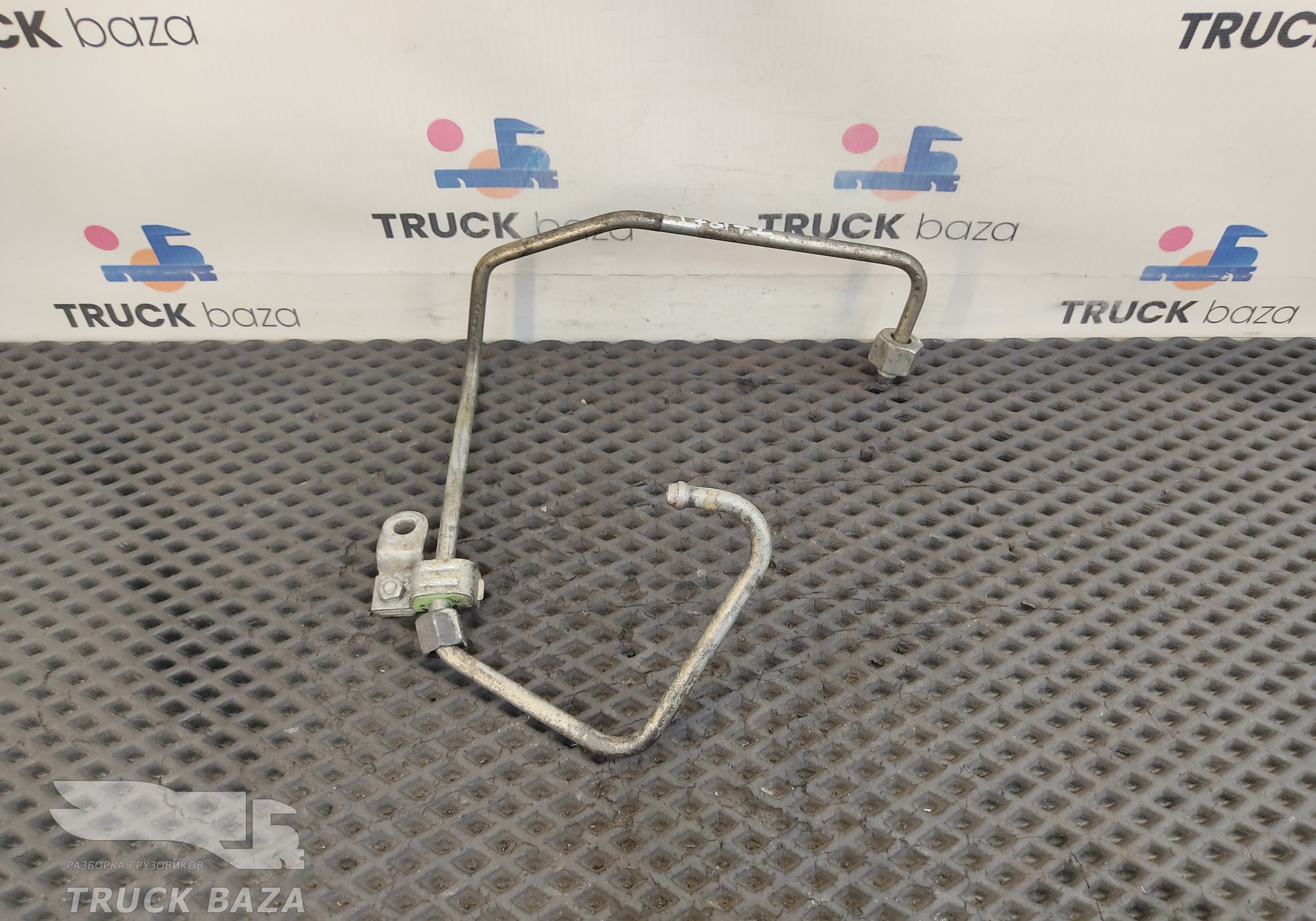 51103016215 Трубка топливная для Man TGX II (с 2012)