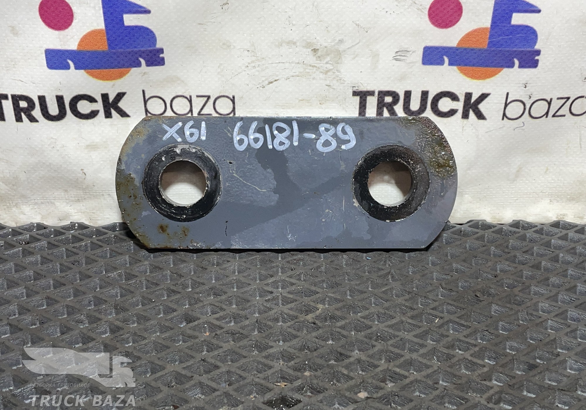 1398376 Серьга передней рессоры для Daf