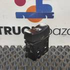 1421856 Кнопка стеклоочистителя заднего для MAZ