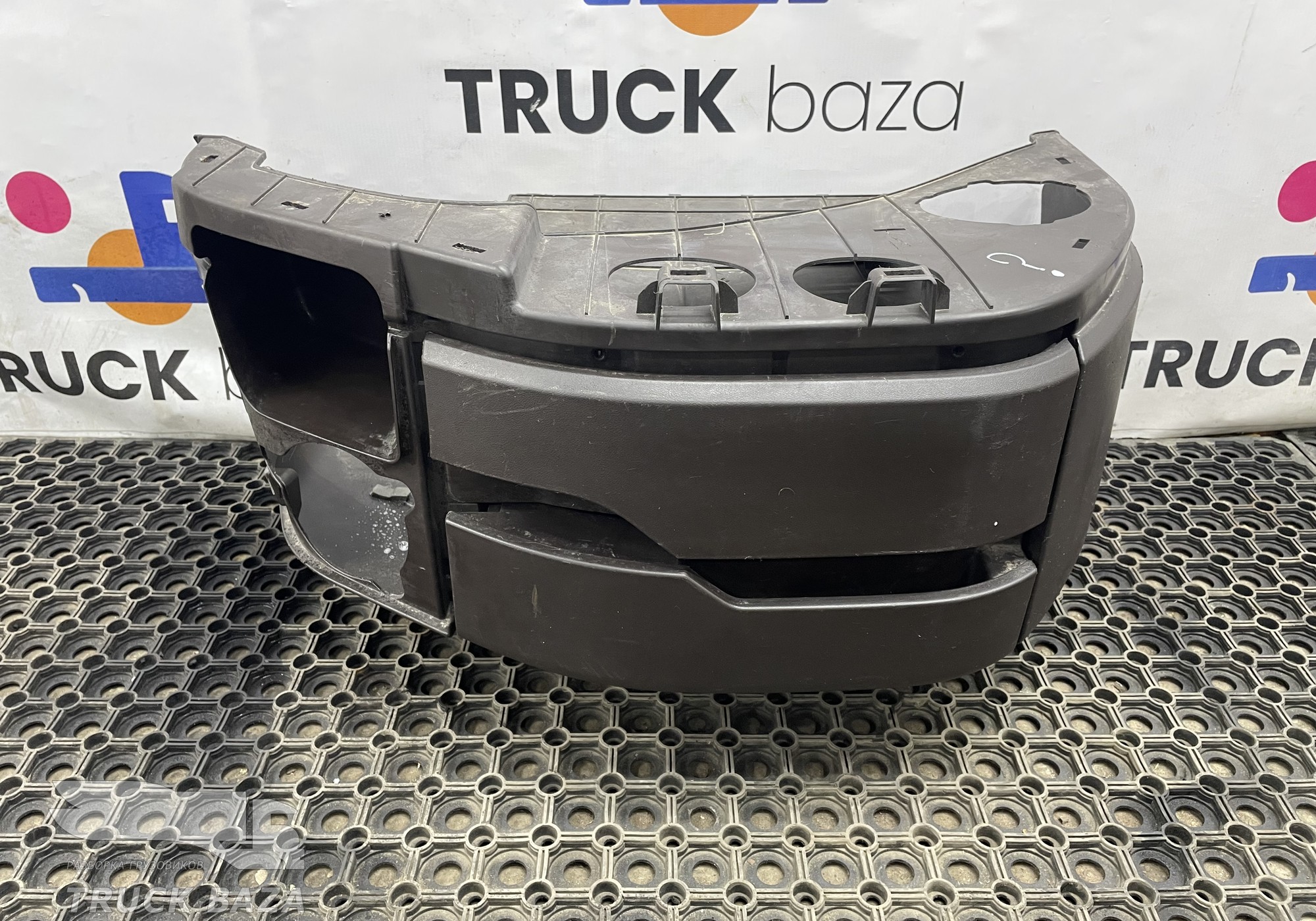 549015337010 Передняя панель салона для КАМАЗ 54901
