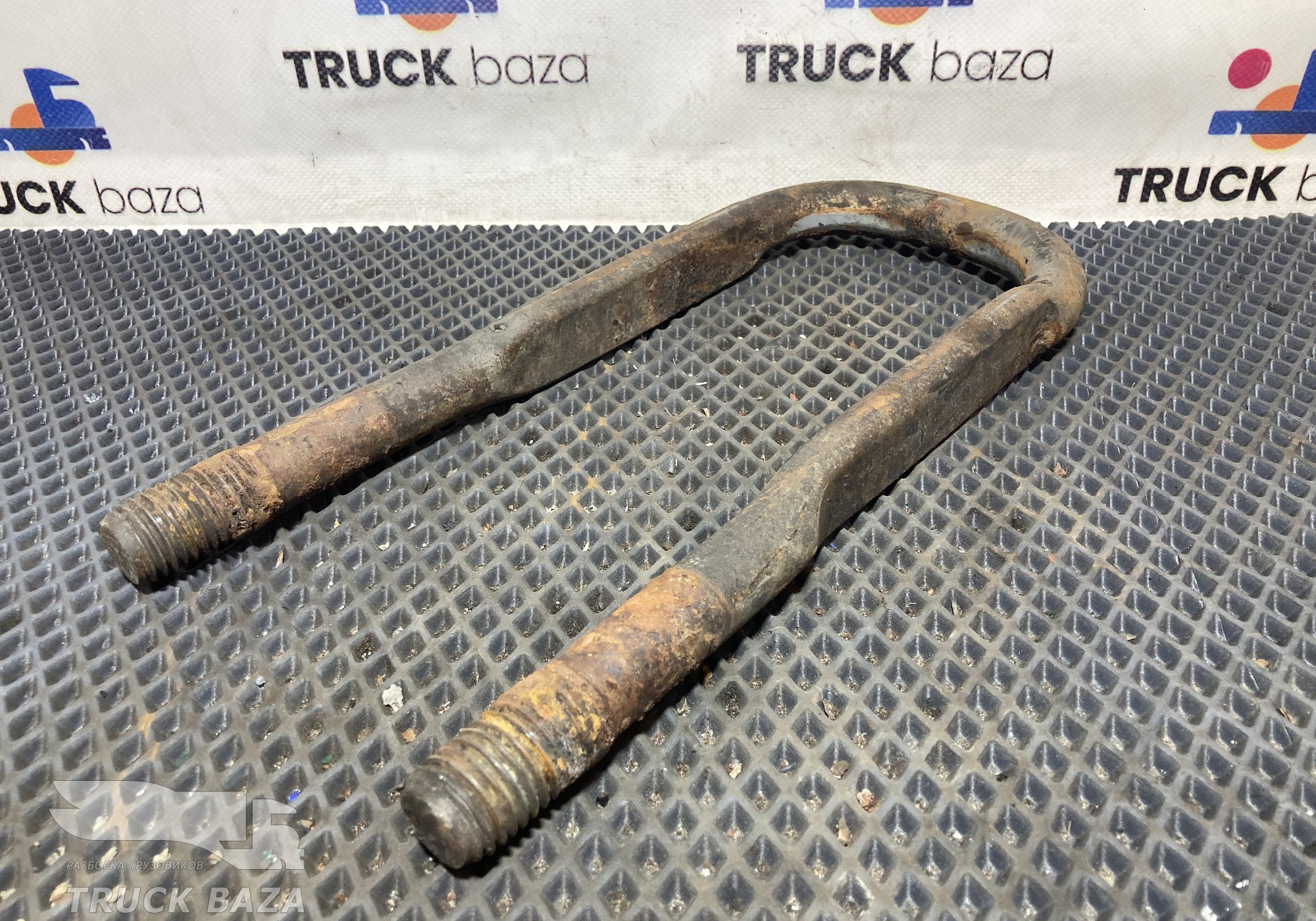 1739282 Стремянка рессоры задней для Scania 4-series