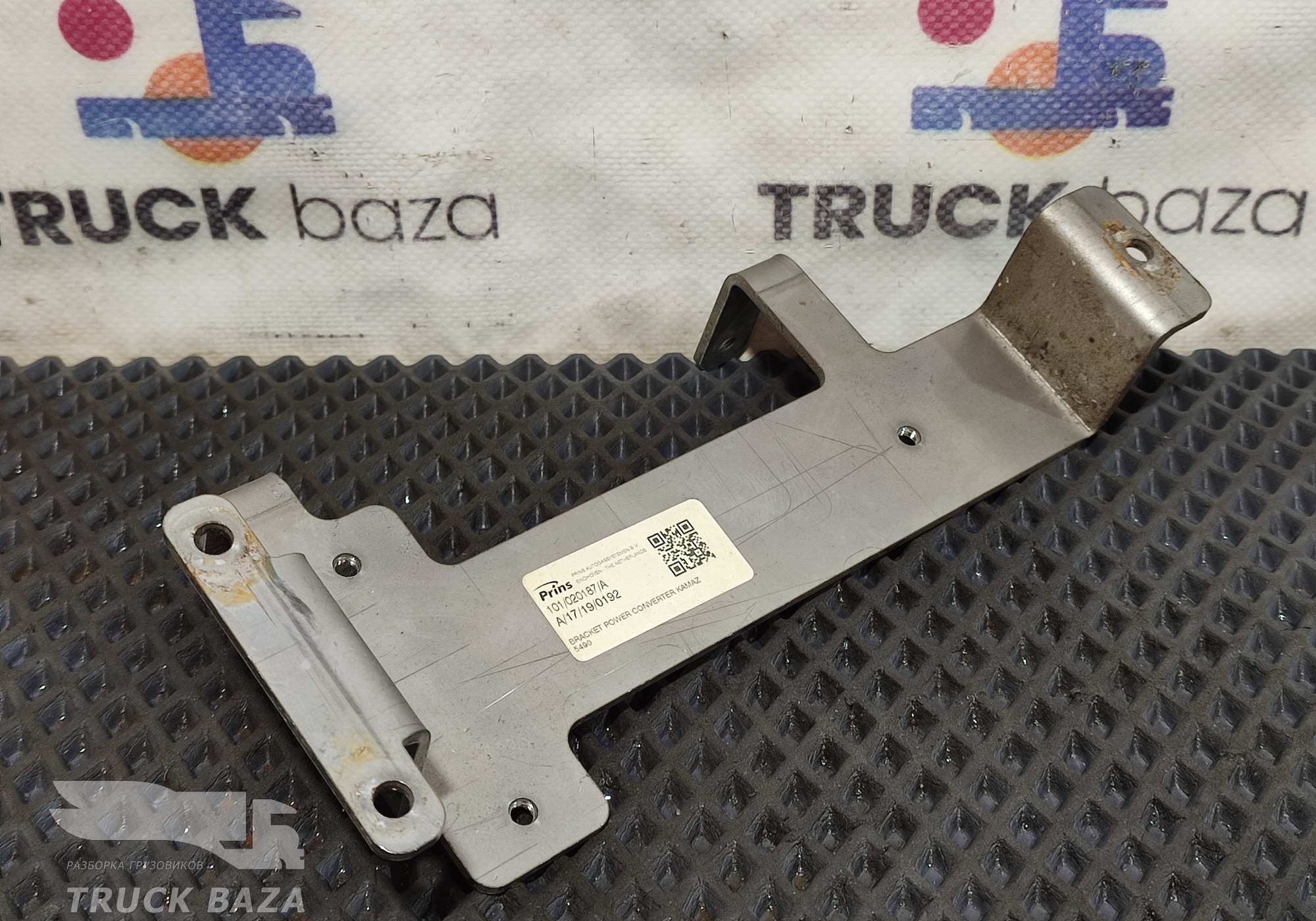 101020187 Кронштейн блока Prins для КАМАЗ 5490 (с 2013)
