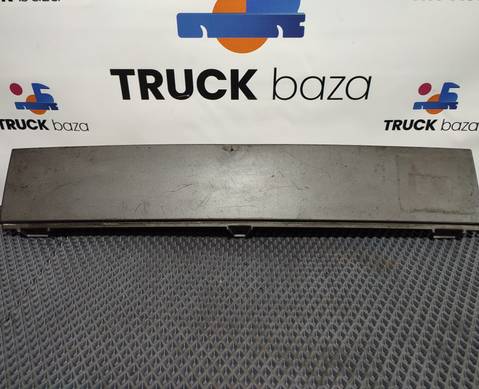 81617100018 Накладка декоративная для Man TGL