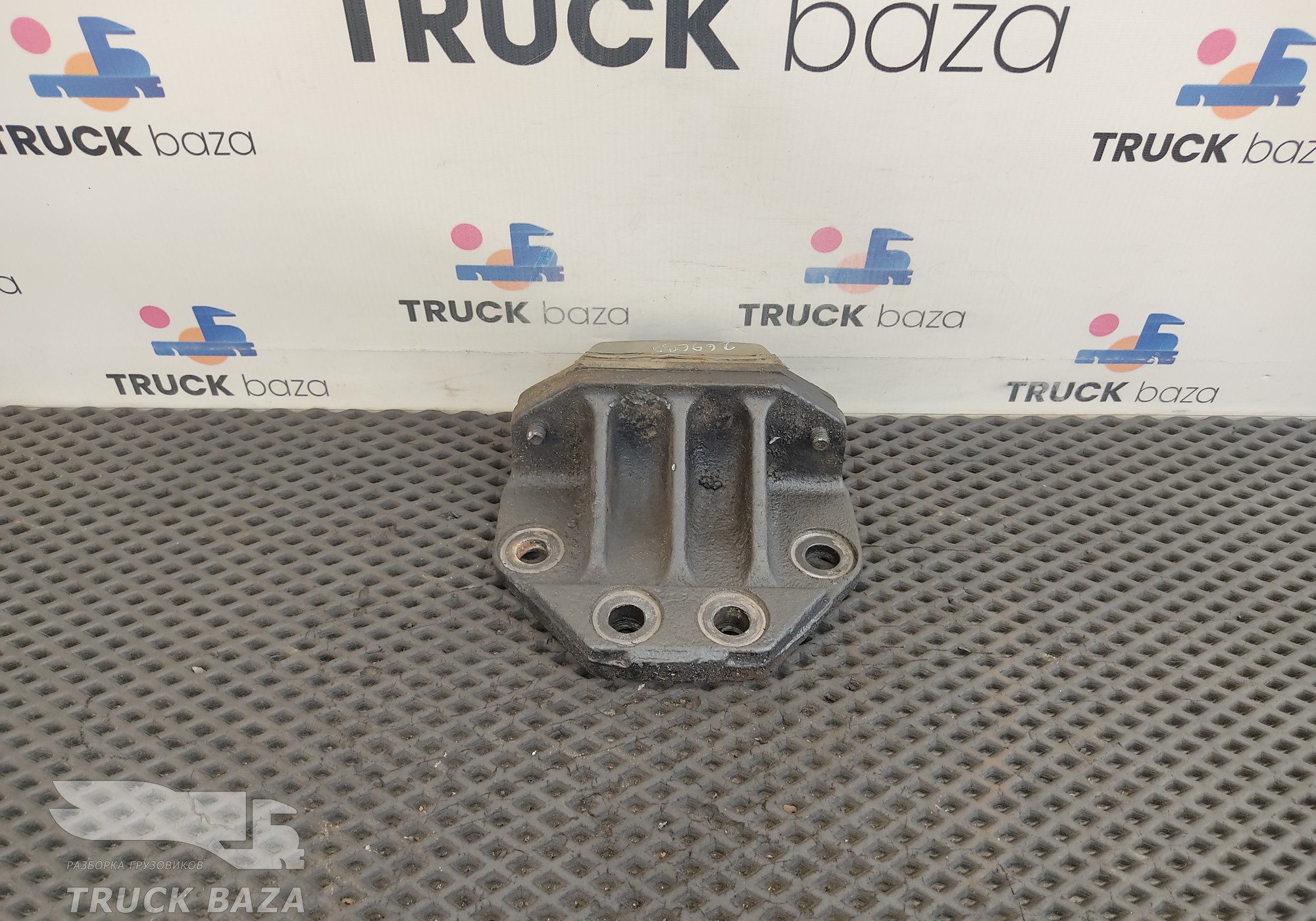 5490291268045 Отбойник рессоры задней для КАМАЗ 54901