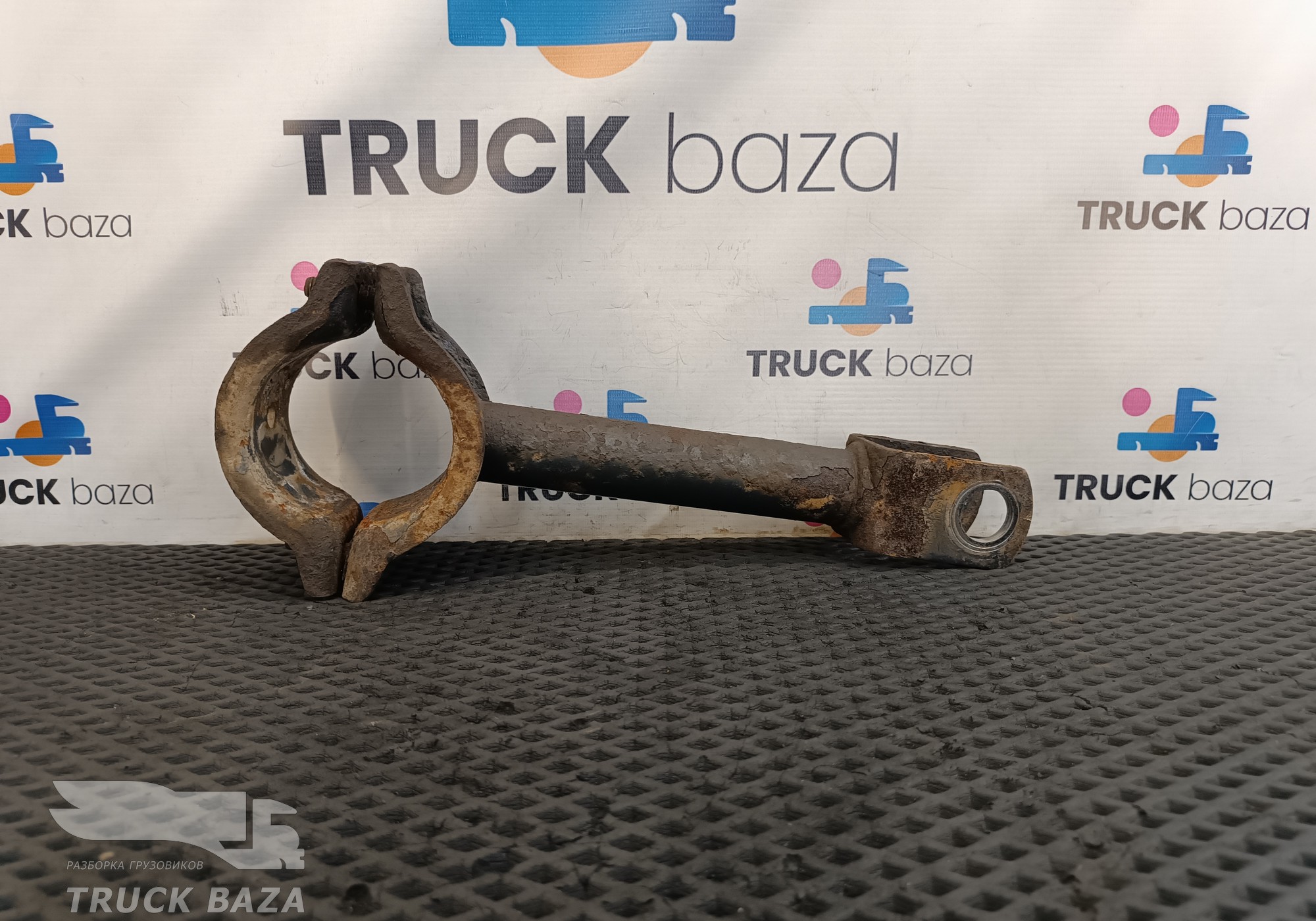 8132787 Стойка заднего стабилизатора для Iveco EuroTech