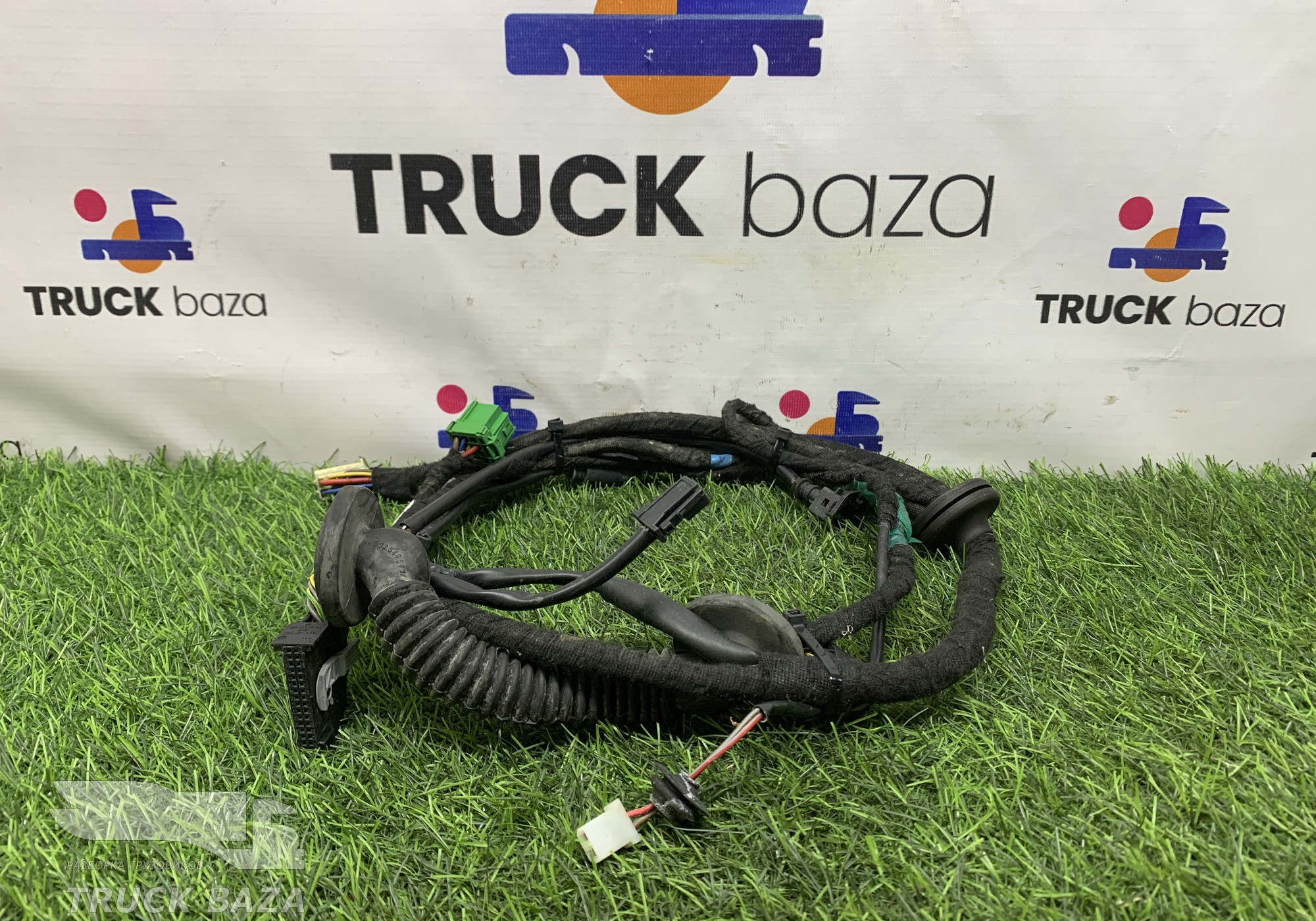 18114183 Проводка двери левой