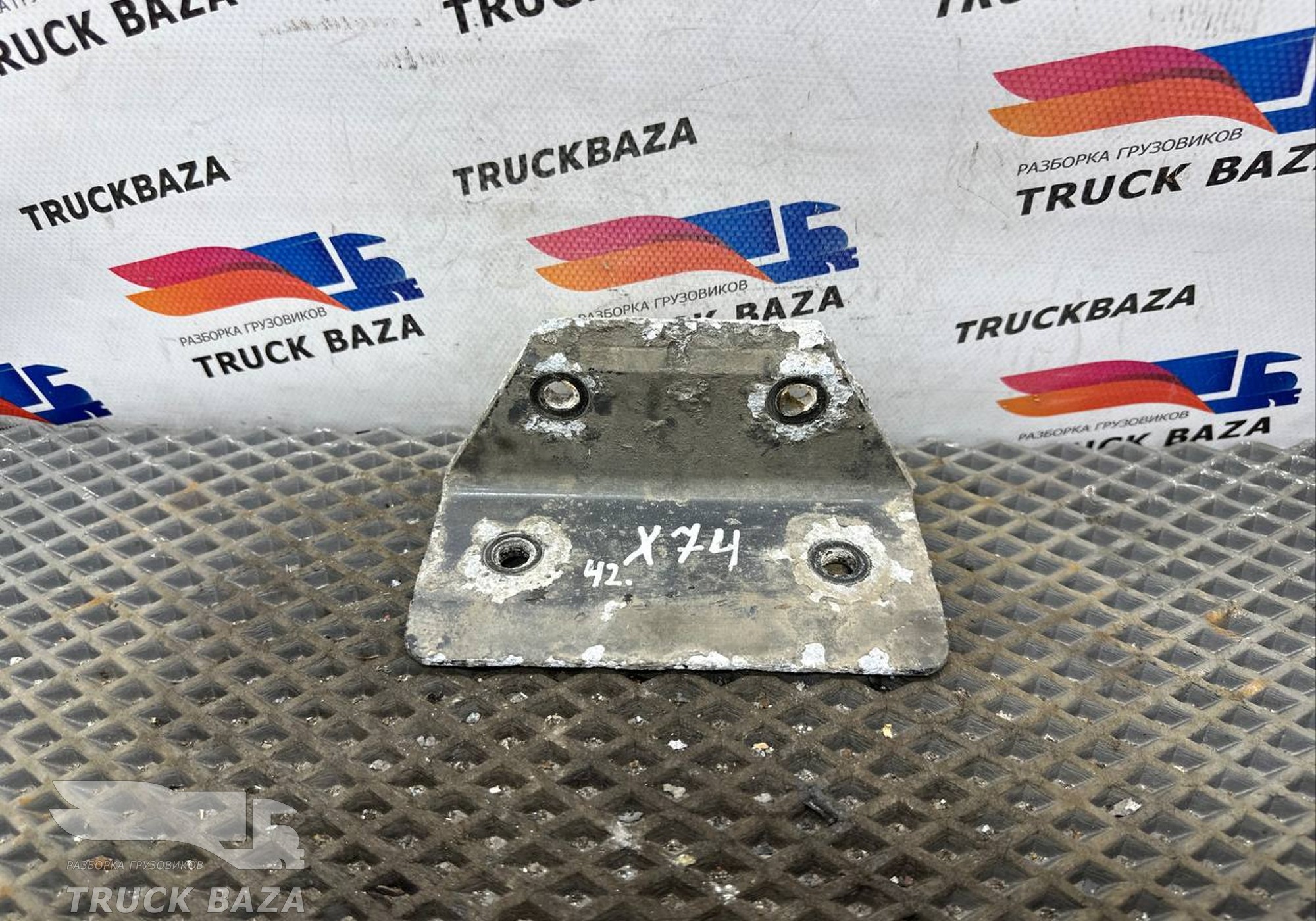 1636430 Кронштейн подушки передней заднего моста для Daf XF105 (с 2005)