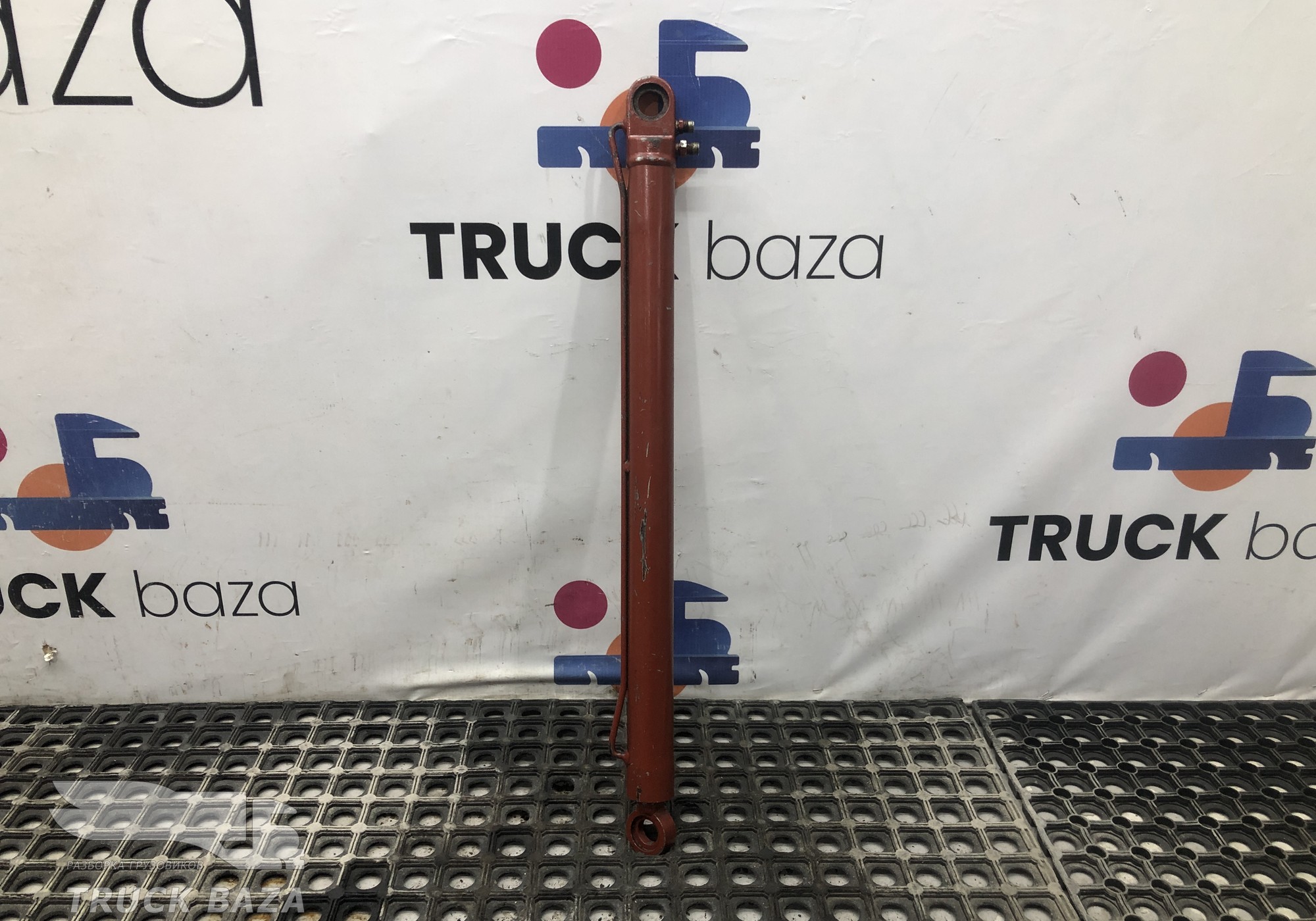 98427951 Цилиндр подъема кабины