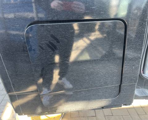 A9437500502 Крышка инструментального ящика правая для Mercedes-Benz Actros MP2 (с 2002 по 2008)