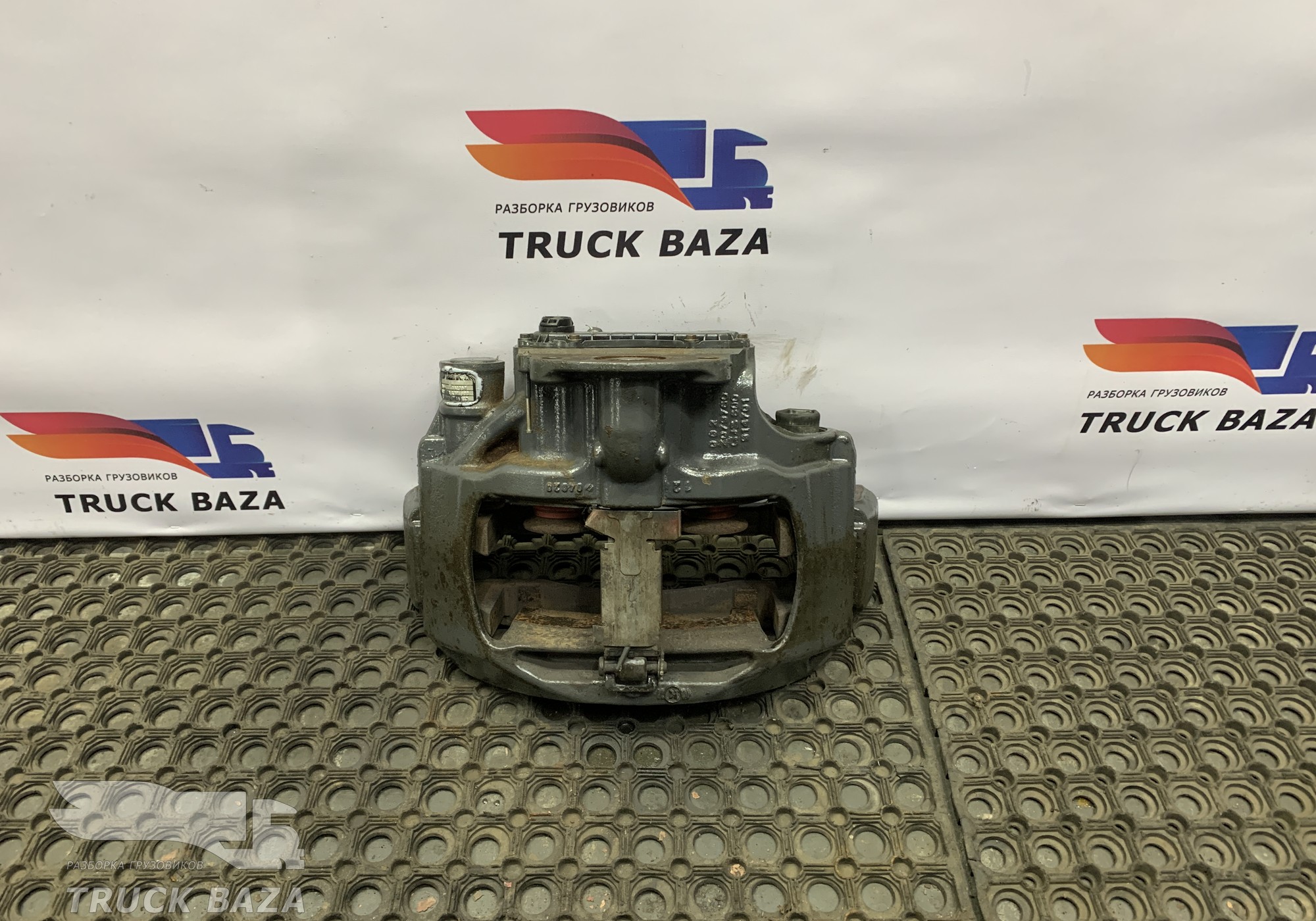 1862300 Суппорт передний правый / задний левый