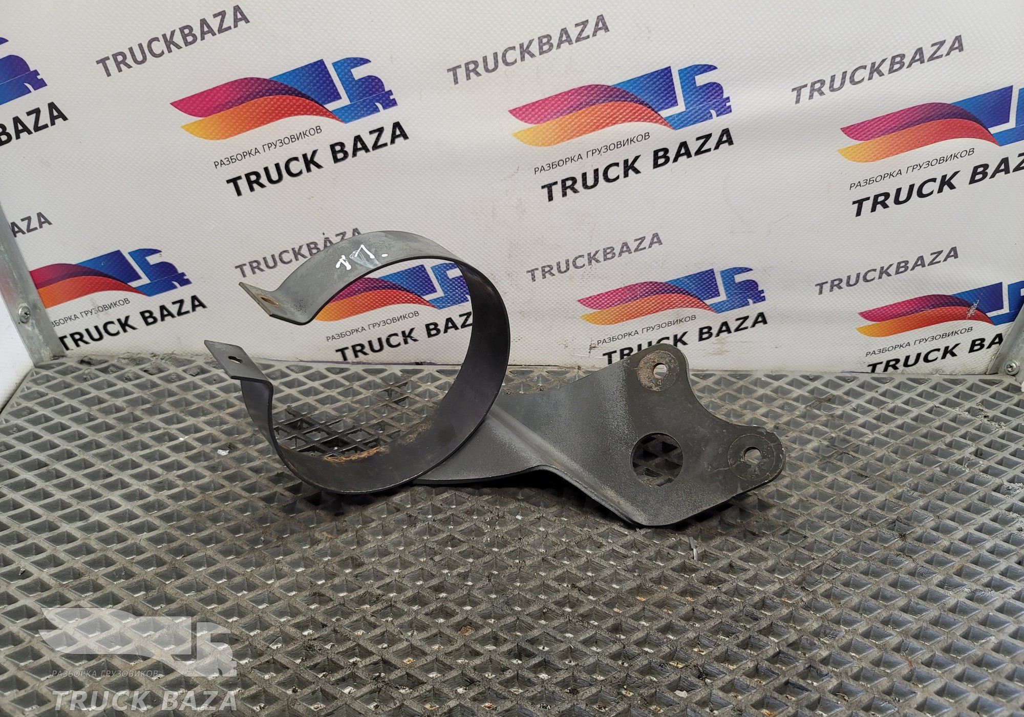 9424601635 Кронштейн бачка ГУРа для Mercedes-Benz Actros MP3 (с 2008)