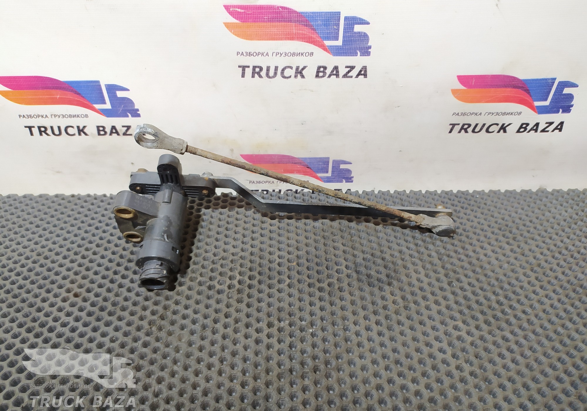 81259370040 Датчик уровня пола для Mercedes-Benz Atego I (с 1998 по 2004)