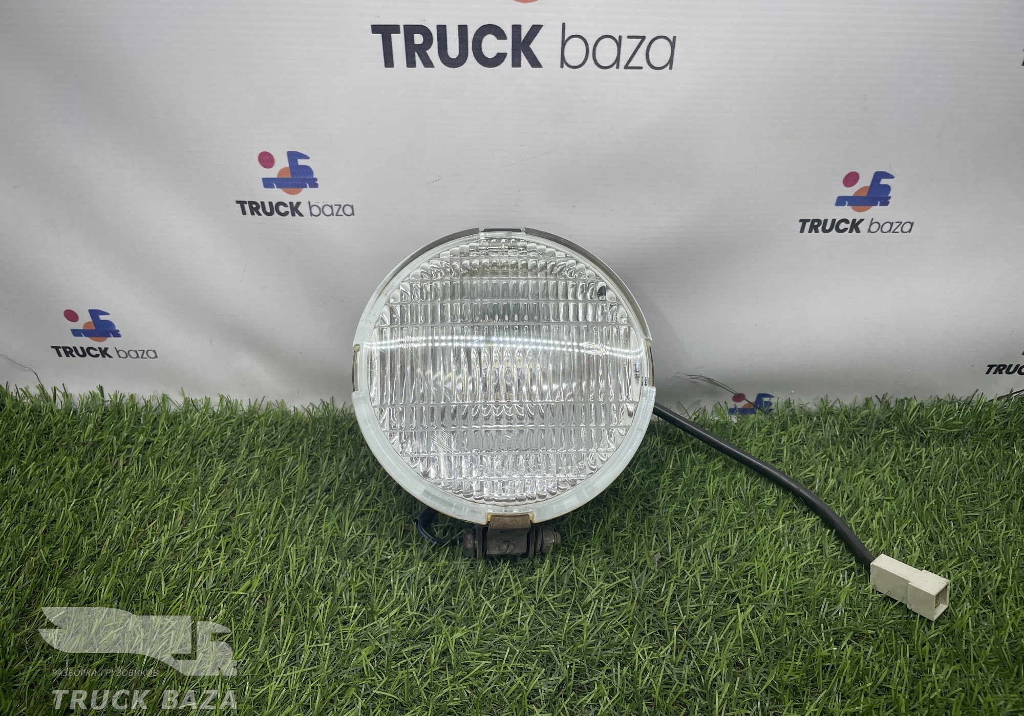 4573324252 Фонарь за кабиной для КАМАЗ 5490 (с 2013)