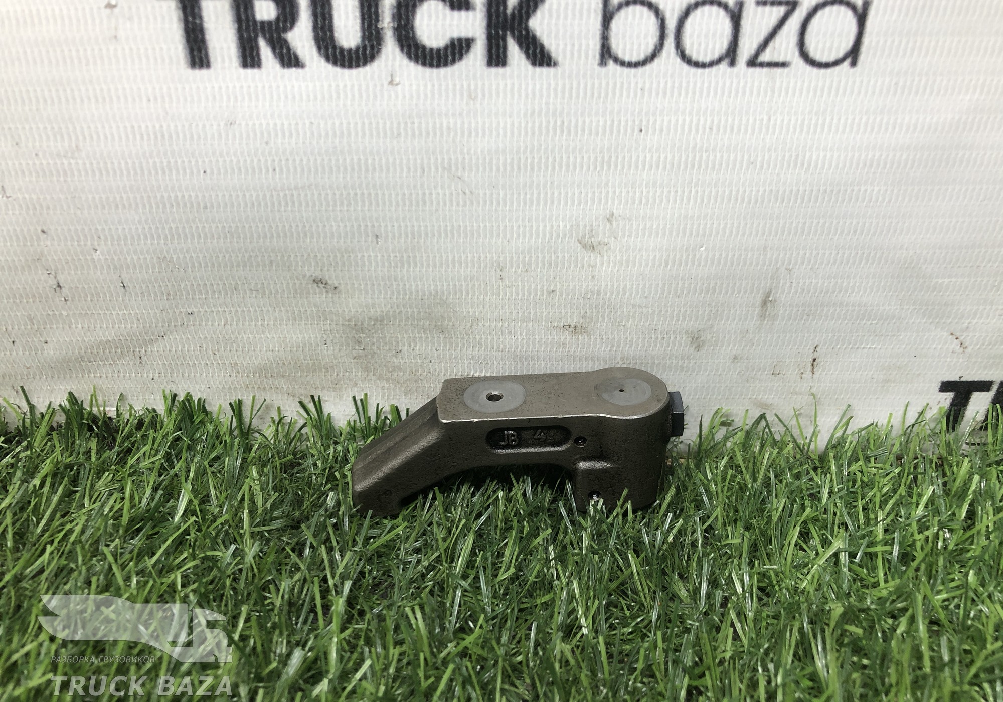 51041206008 Коромысло клапана