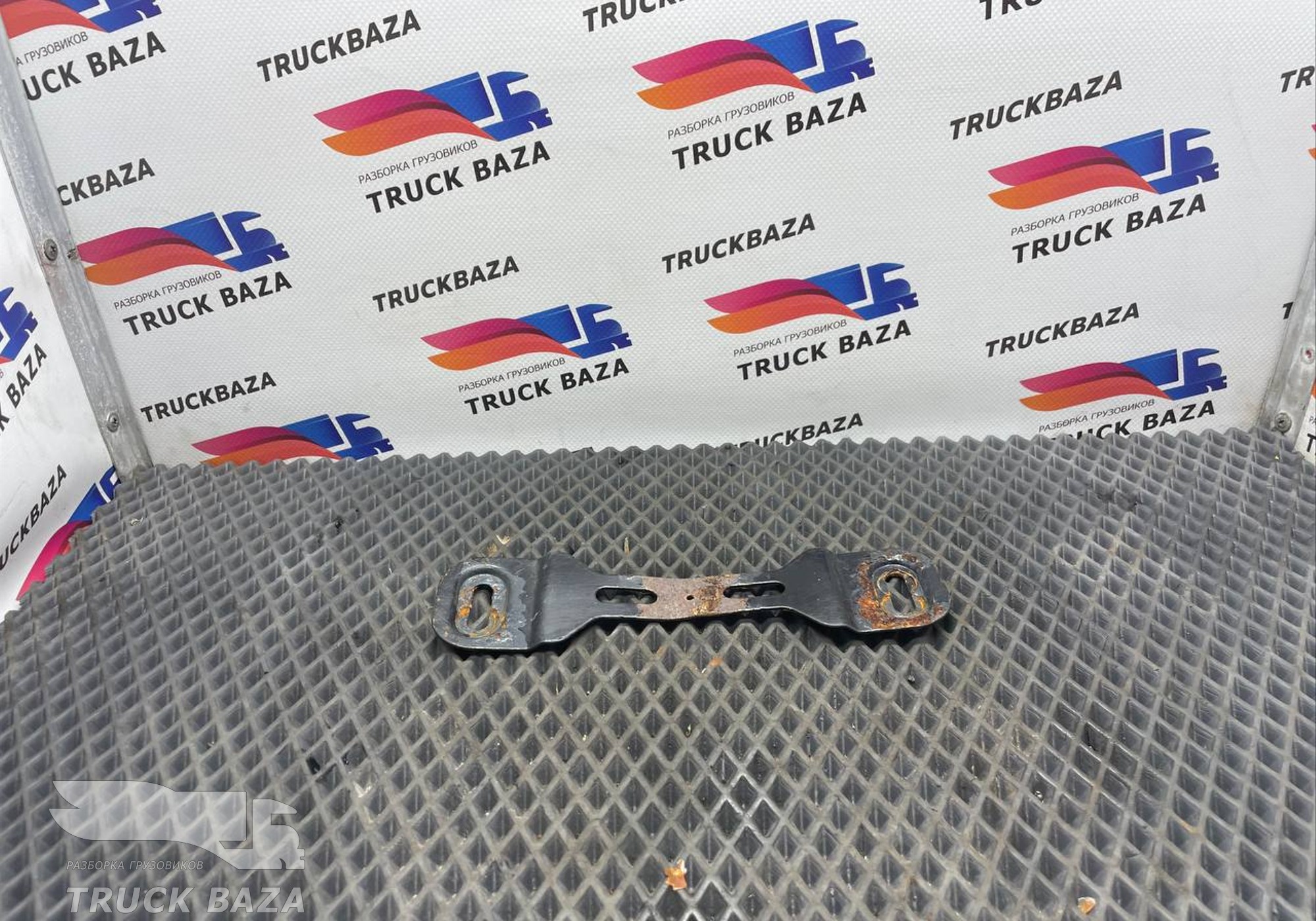 9608815214 Кронштейн крепления крыла для Mercedes-Benz Actros MP3 (с 2008)