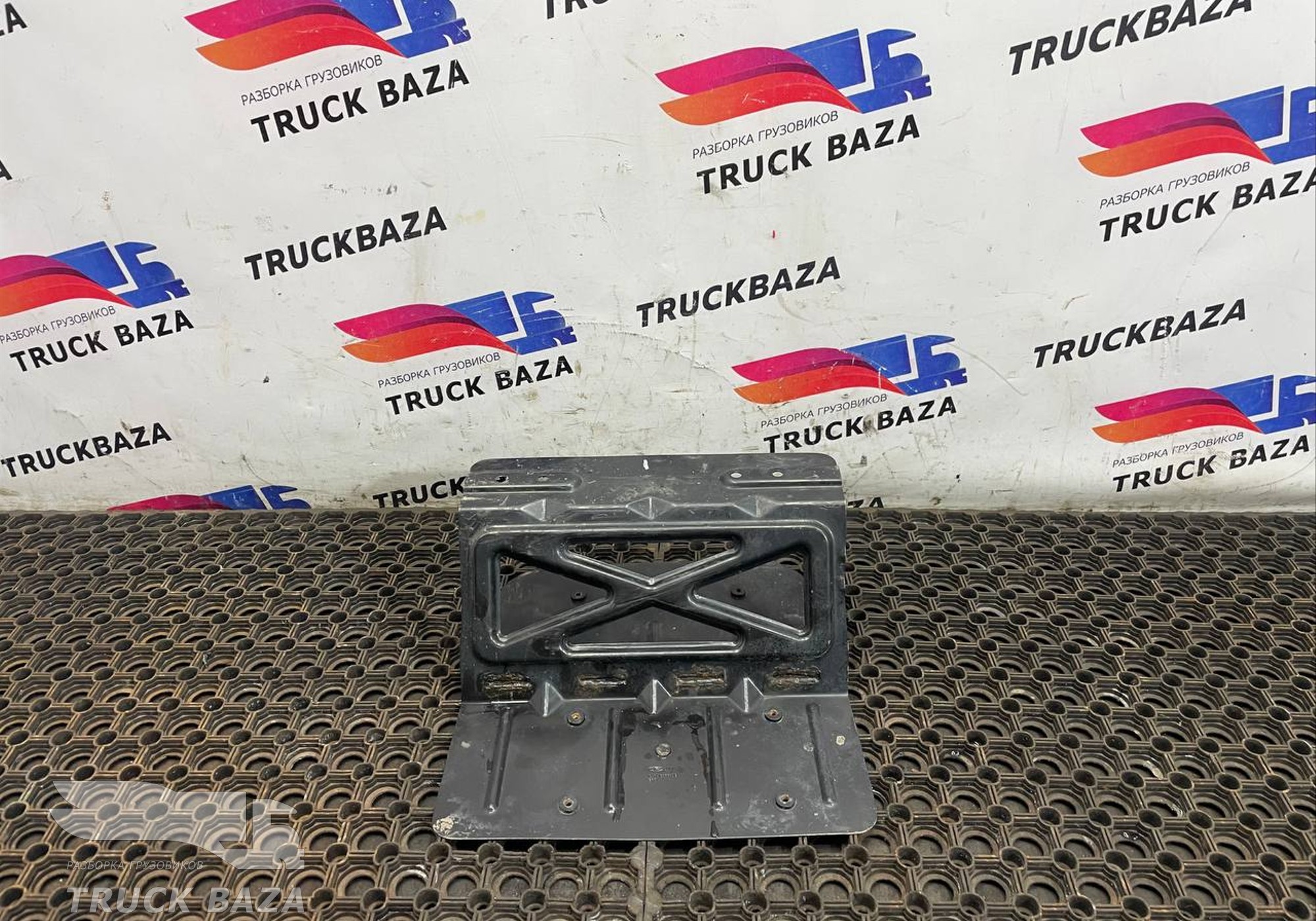 JC4616266DB Кронштейн крепления крыла для Ford F-MAX (с 2018)