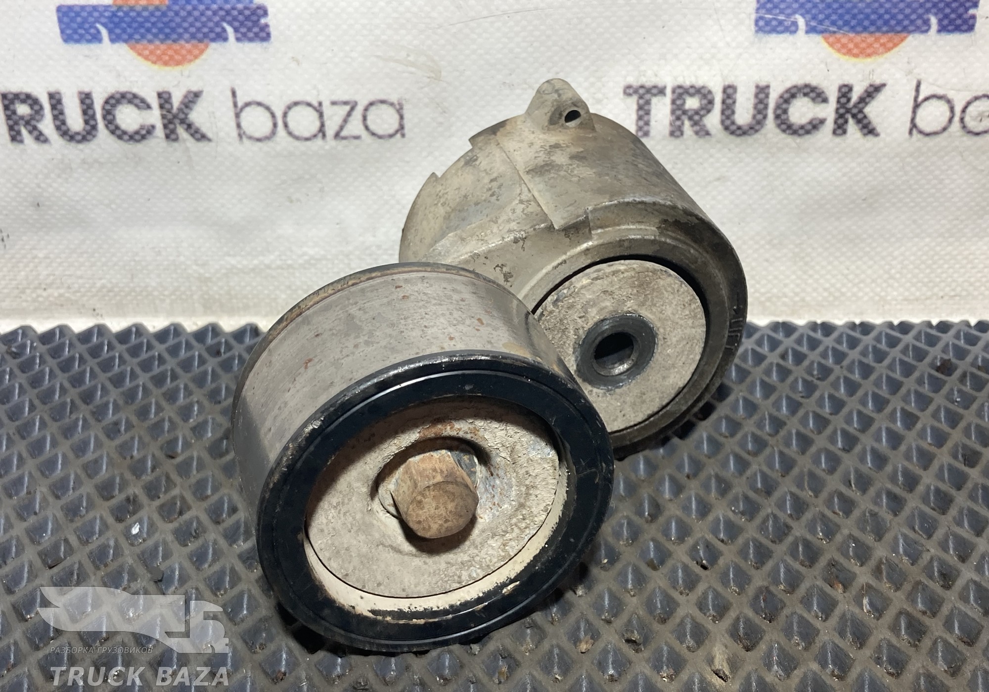 1878665 Ролик натяжитель приводного ремня для Daf XF105 (с 2005)