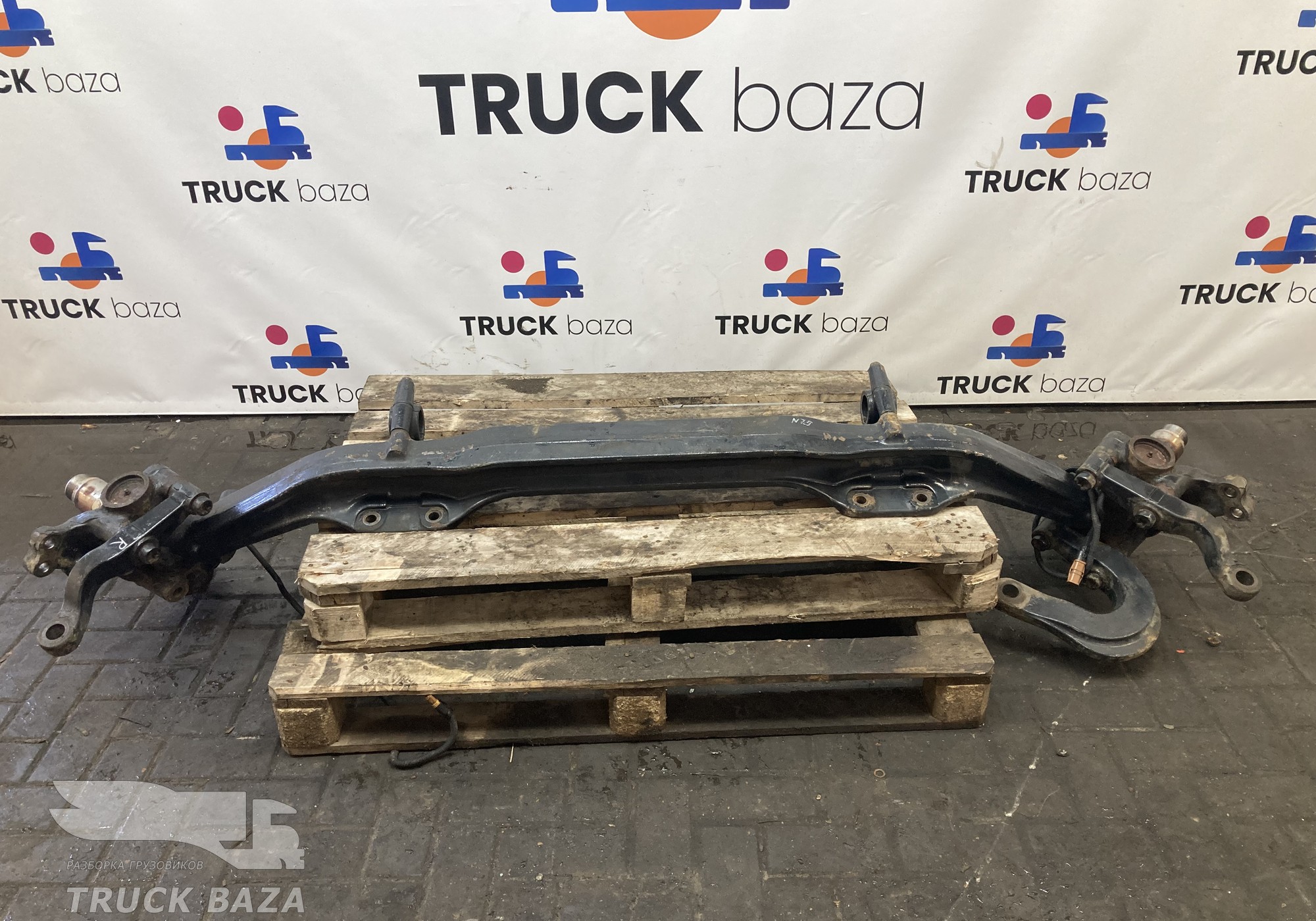 81440017452 Балка передняя в сборе для Man TGX II (с 2012)