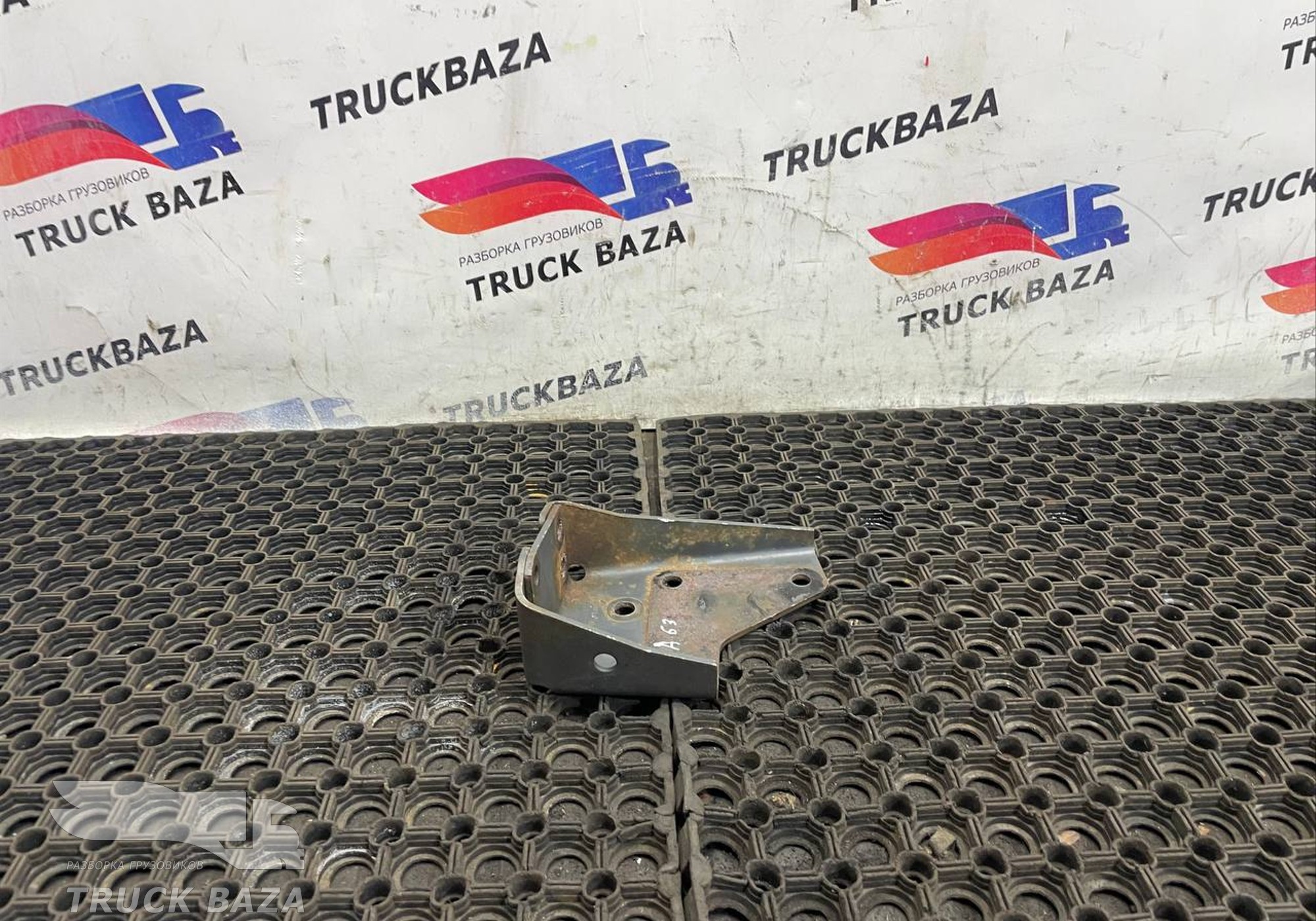 9428910331 Кронштейн кабины задний правый для Mercedes-Benz Actros MP3 (с 2008)