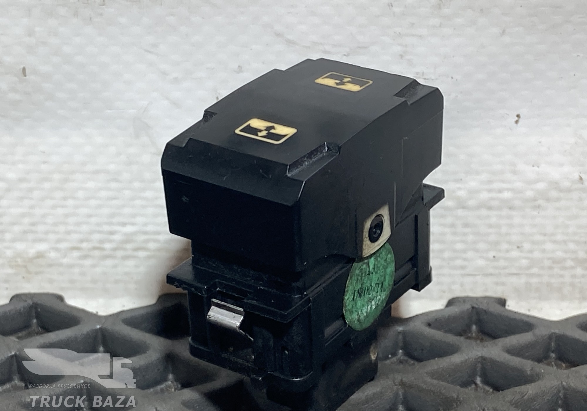 JC46706317BB Кнопка шторки люка для Ford F-MAX (с 2018)