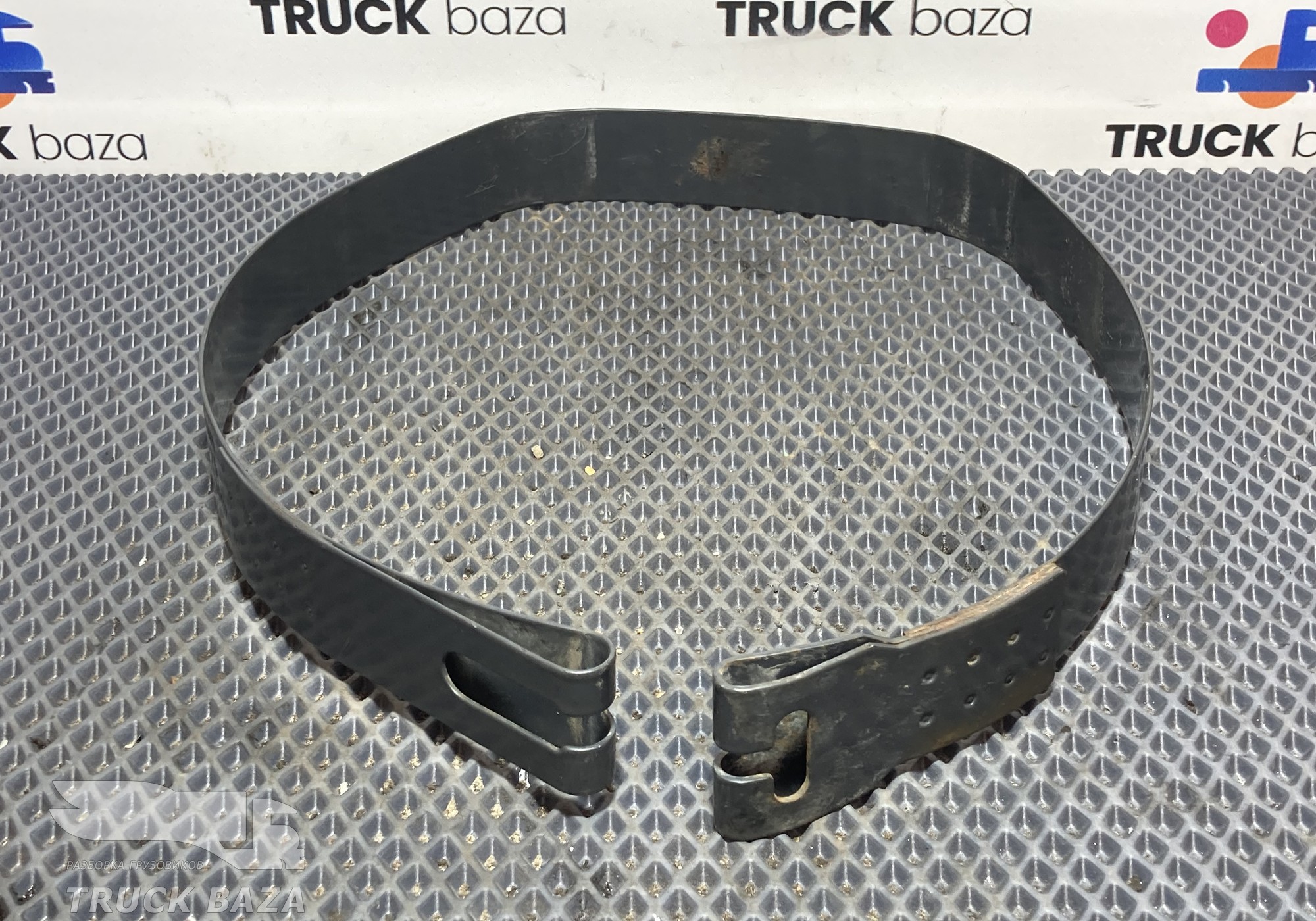 1455775 Хомут ресивера