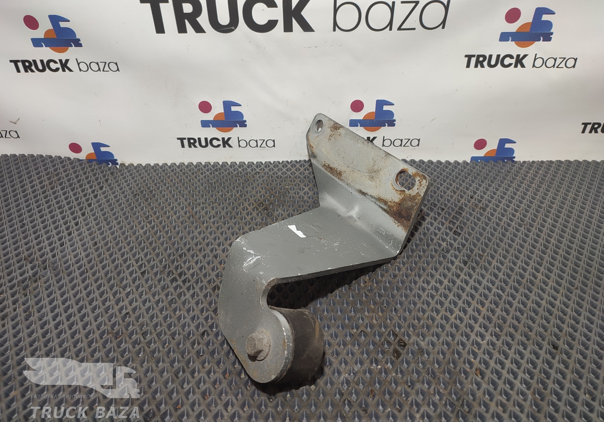 712W155020050 Кронштейн трубы глушителя для Sinotruk Sitrak C7H