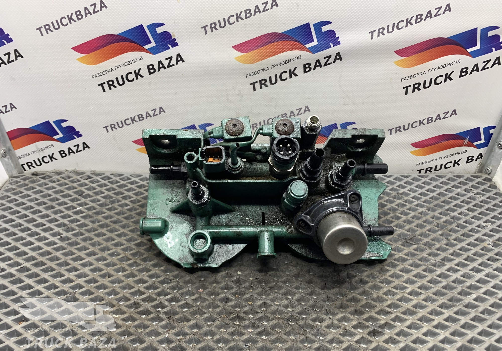 22502421 Кронштейн топливного фильтра для Volvo FM III (с 2013)