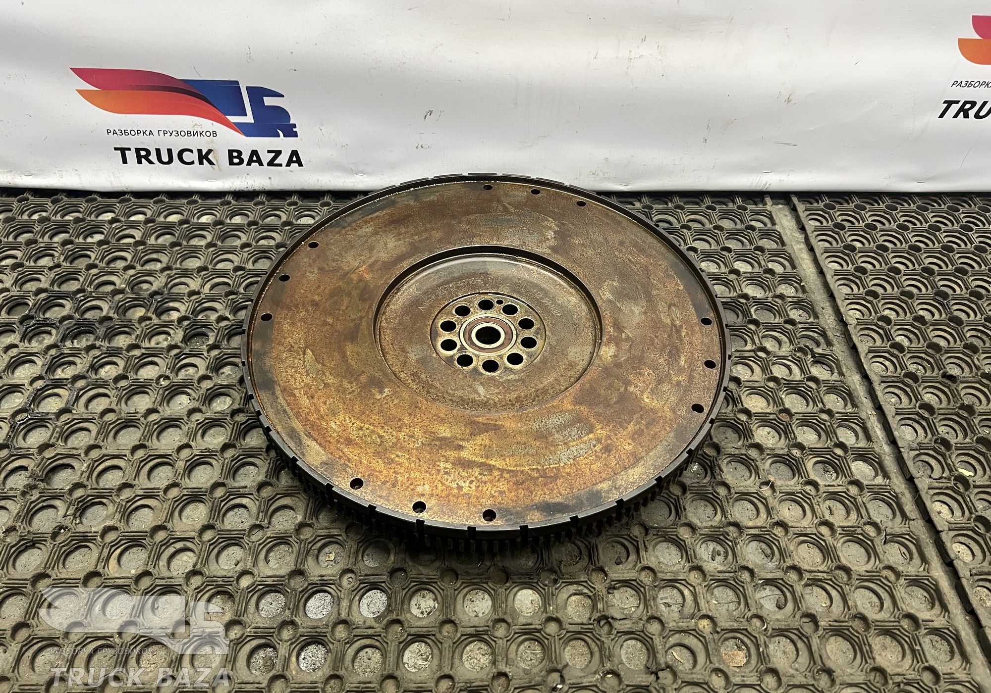 A4570304705 Маховик двигателя