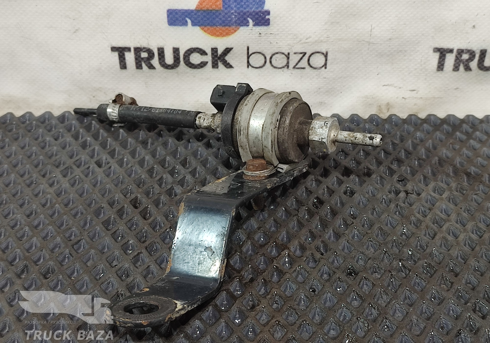 1448578 Насос автономного отопителя