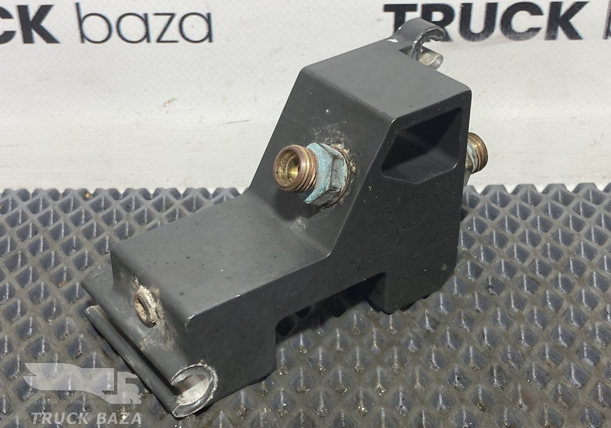 2520956 Кронштейн системы EGR для Scania 6-series R (с 2016)