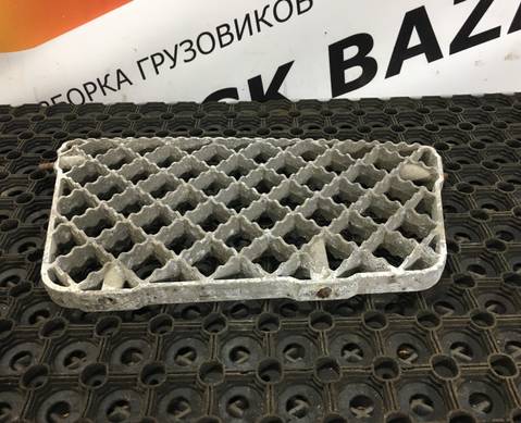 8142611 Площадка подножки для Iveco EuroTech