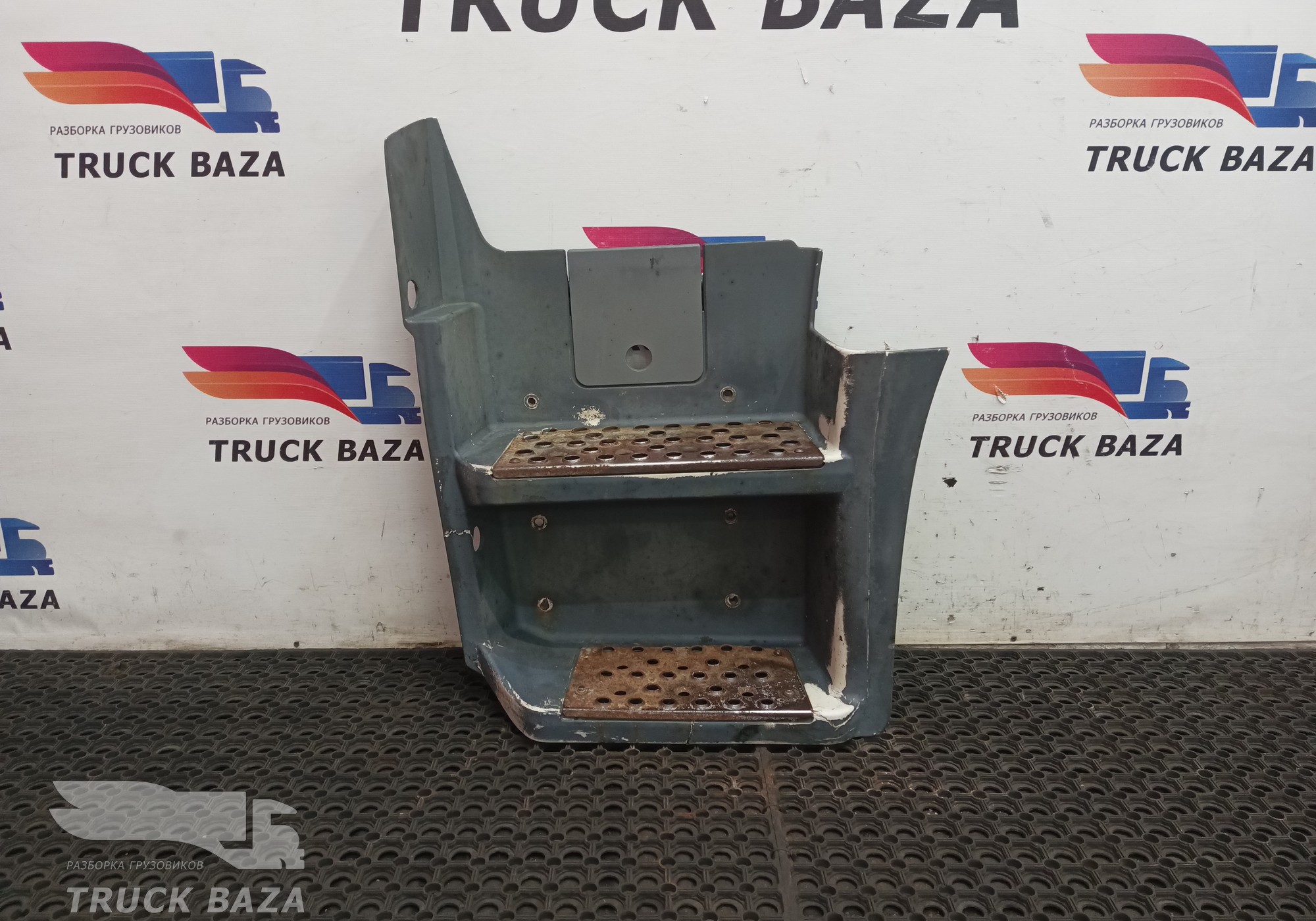 A9406602101 Корпус подножки левый для Mercedes-Benz Axor III (с 2010)