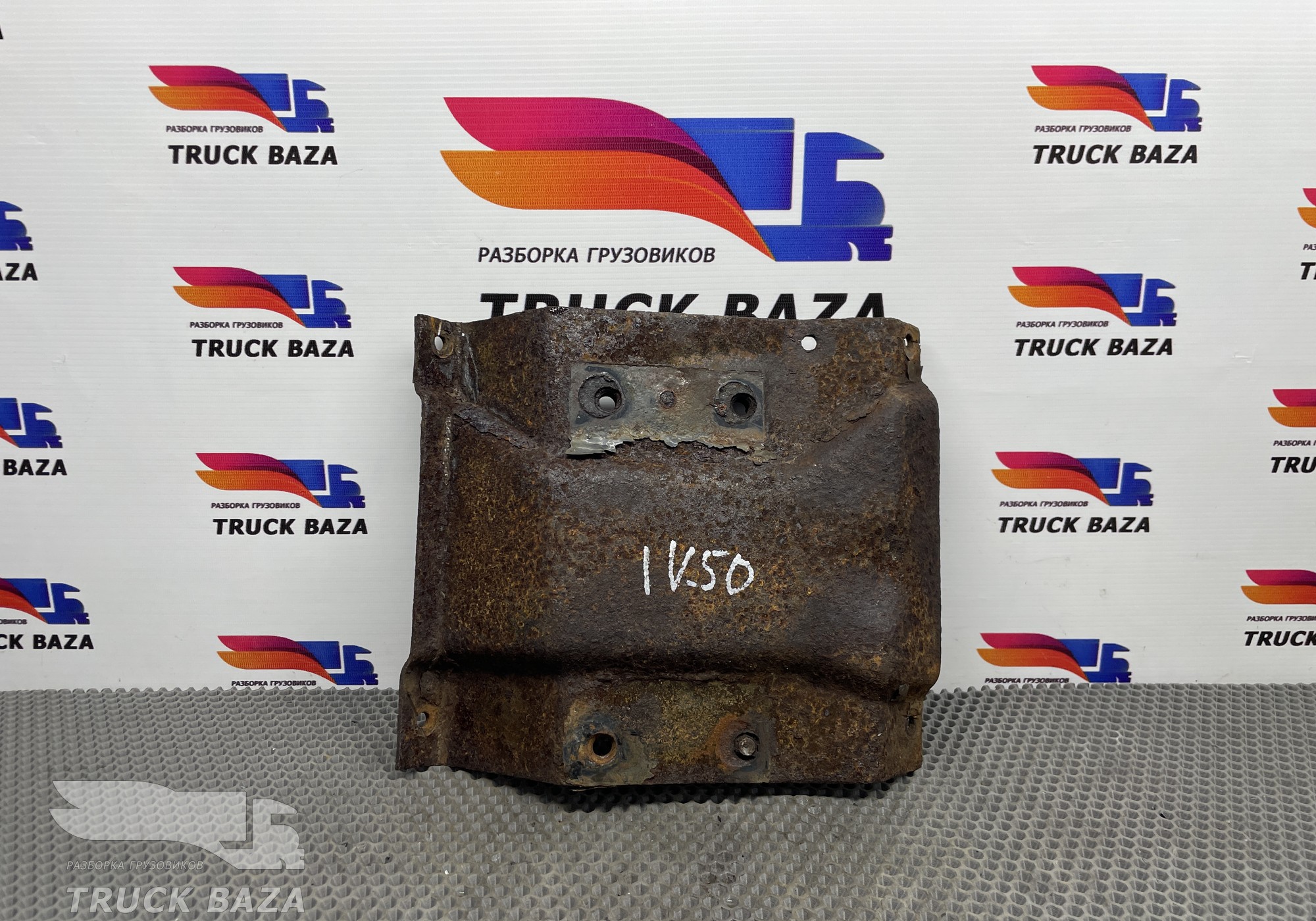 41218592 Кронштейн корпуса подножек левый