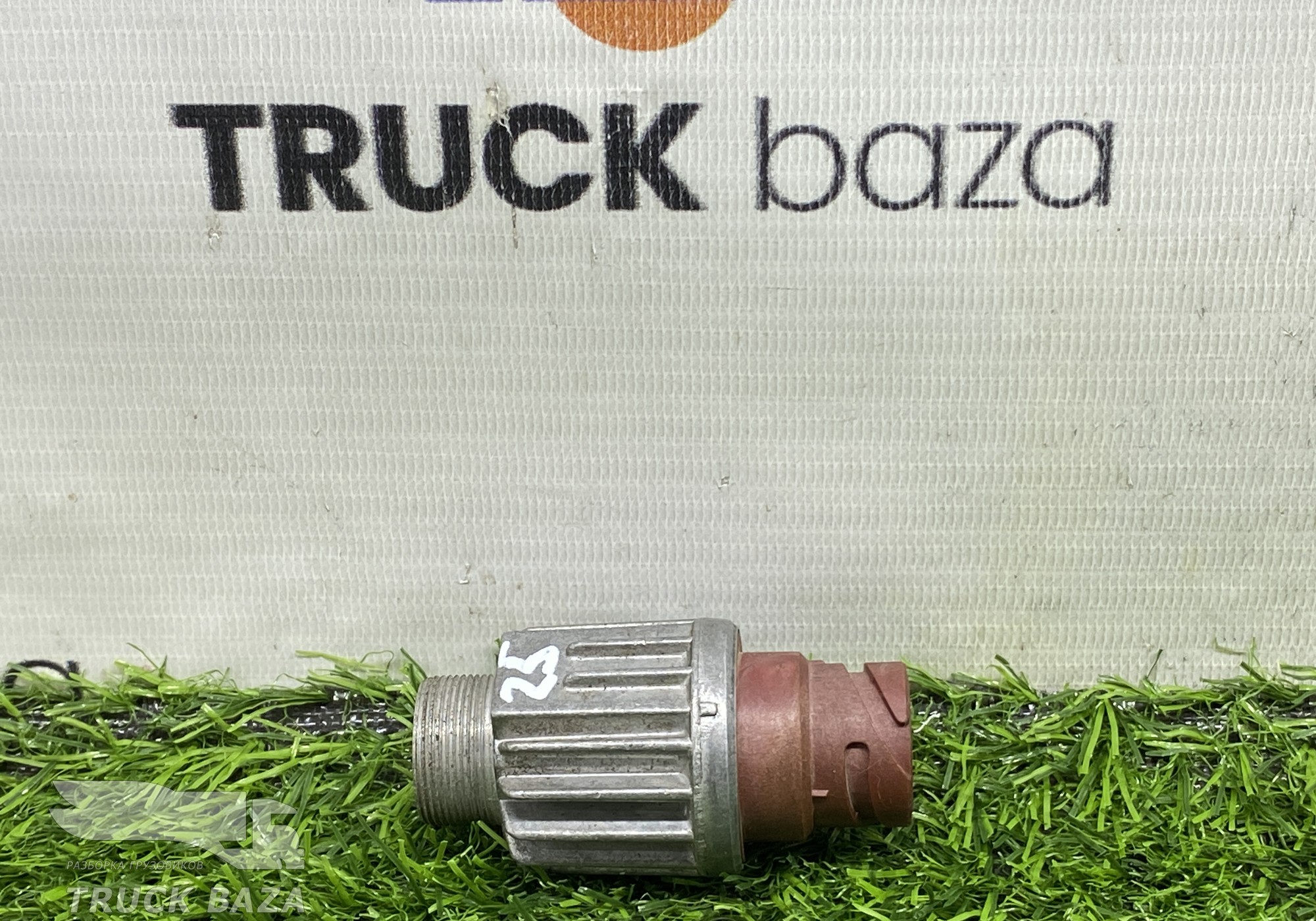 81255200173 Датчик давления воздуха