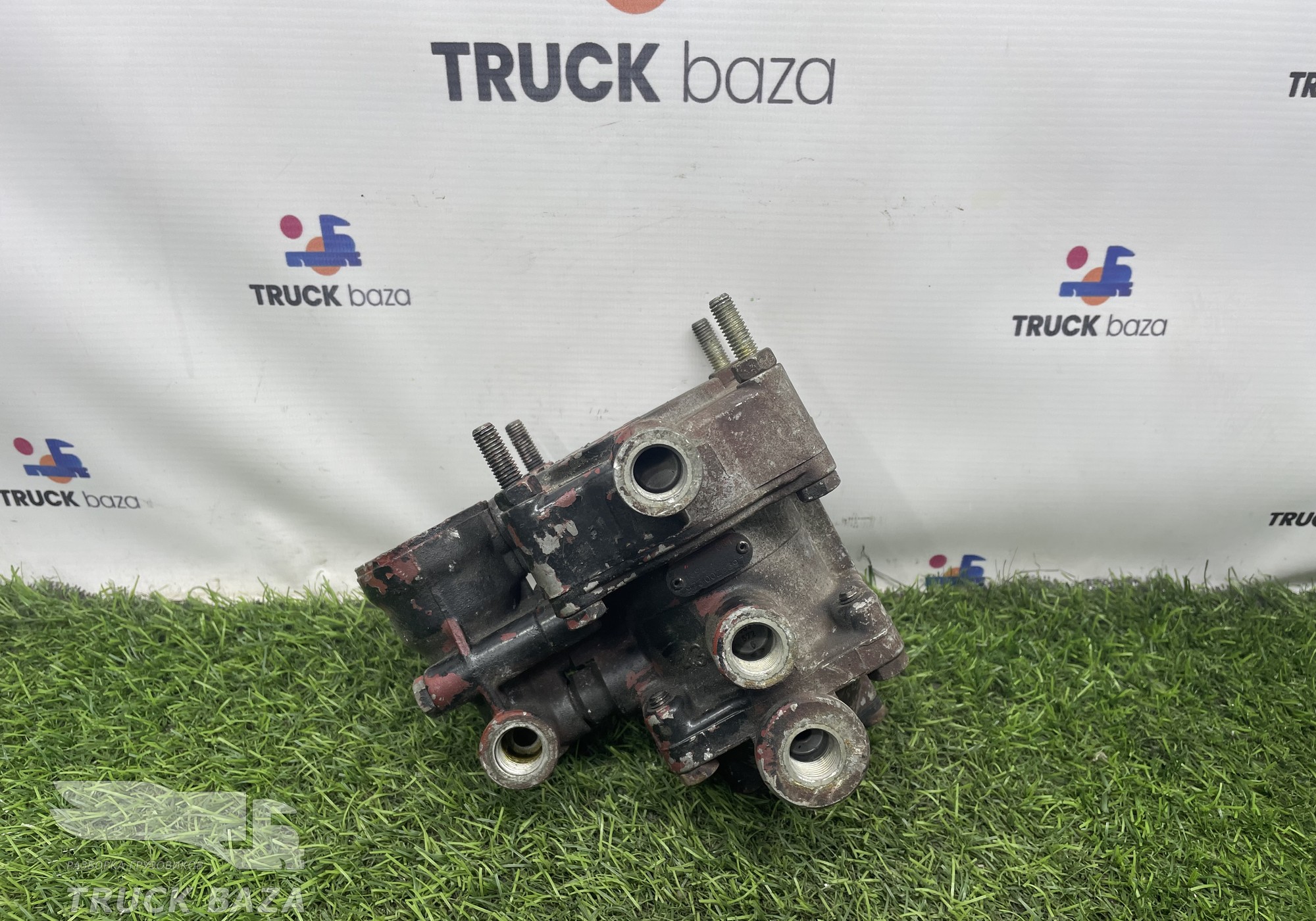 9730025397 Кран управления тормозами прицепа