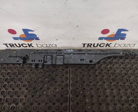 81254240049 Кожух проводки для Man TGX II (с 2012)