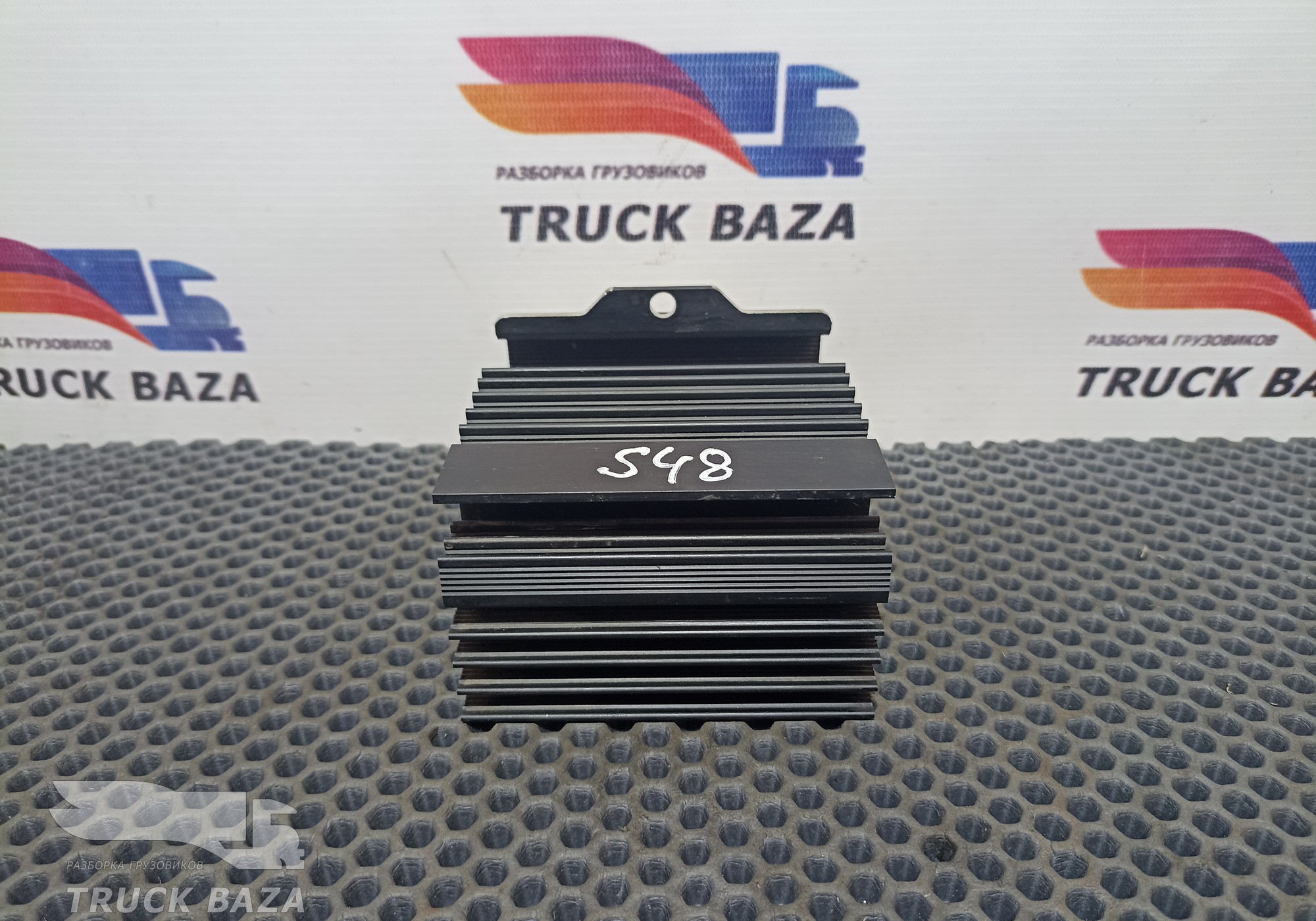 1729858 Преобразователь напряжения для Scania