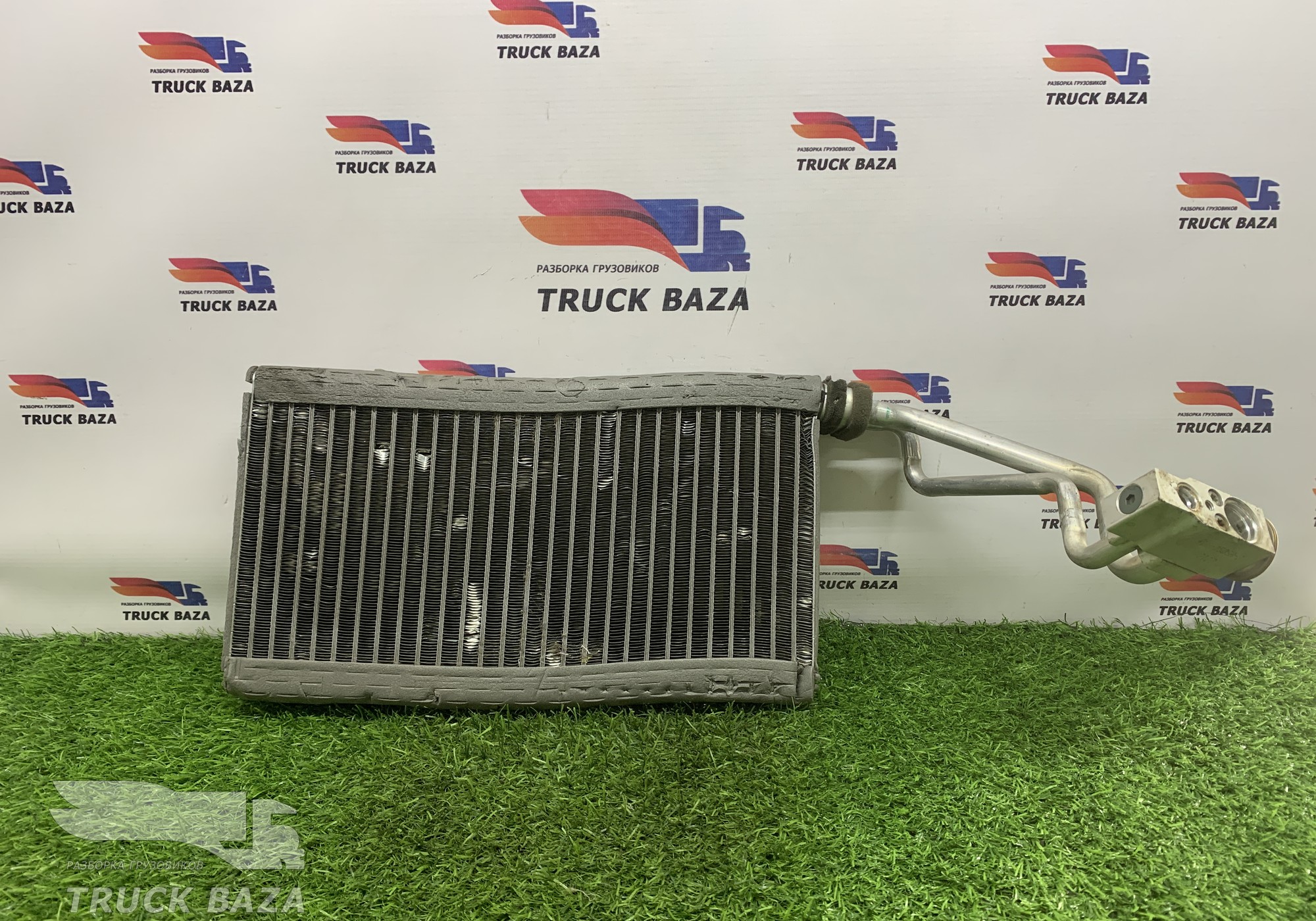 1772726 Радиатор кондиционера салона