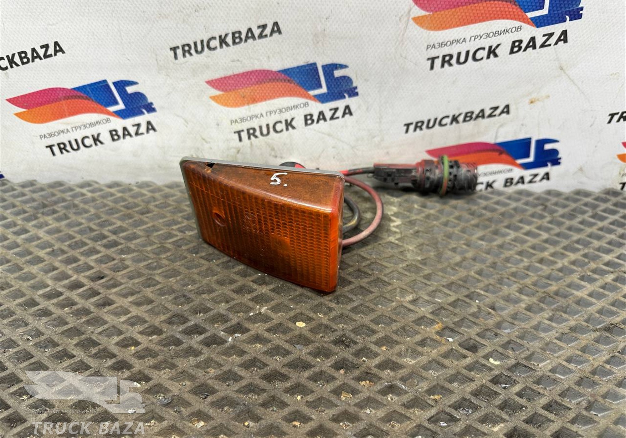 9418200521 Повторитель указателя поворота левого для Mercedes-Benz Actros MP3 (с 2008)