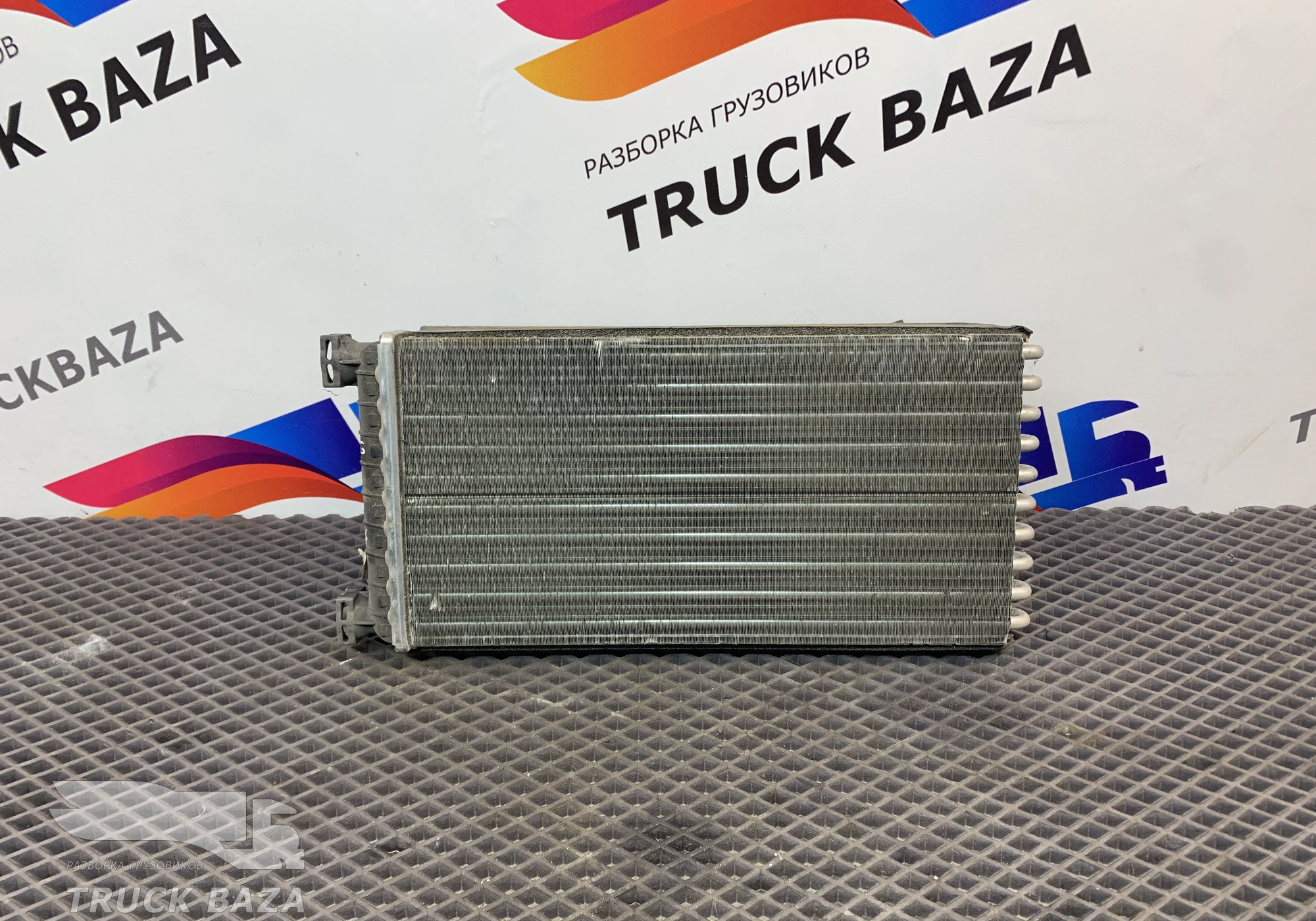 1454123 Радиатор отопителя для Daf