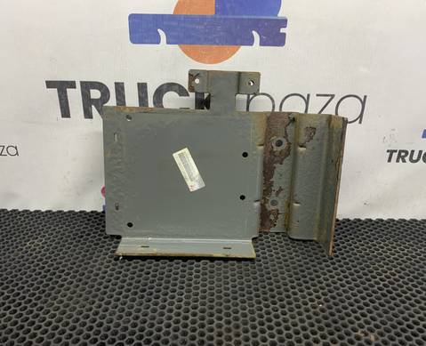 YZ960071000011 Кронштейн блока управления для Sinotruk Sitrak C7H