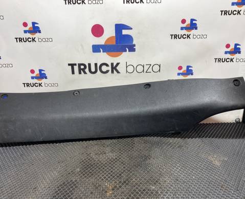 812W619500302 Накладка торпедо правая для Sinotruk Sitrak C7H