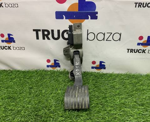 1785206 Педаль газа